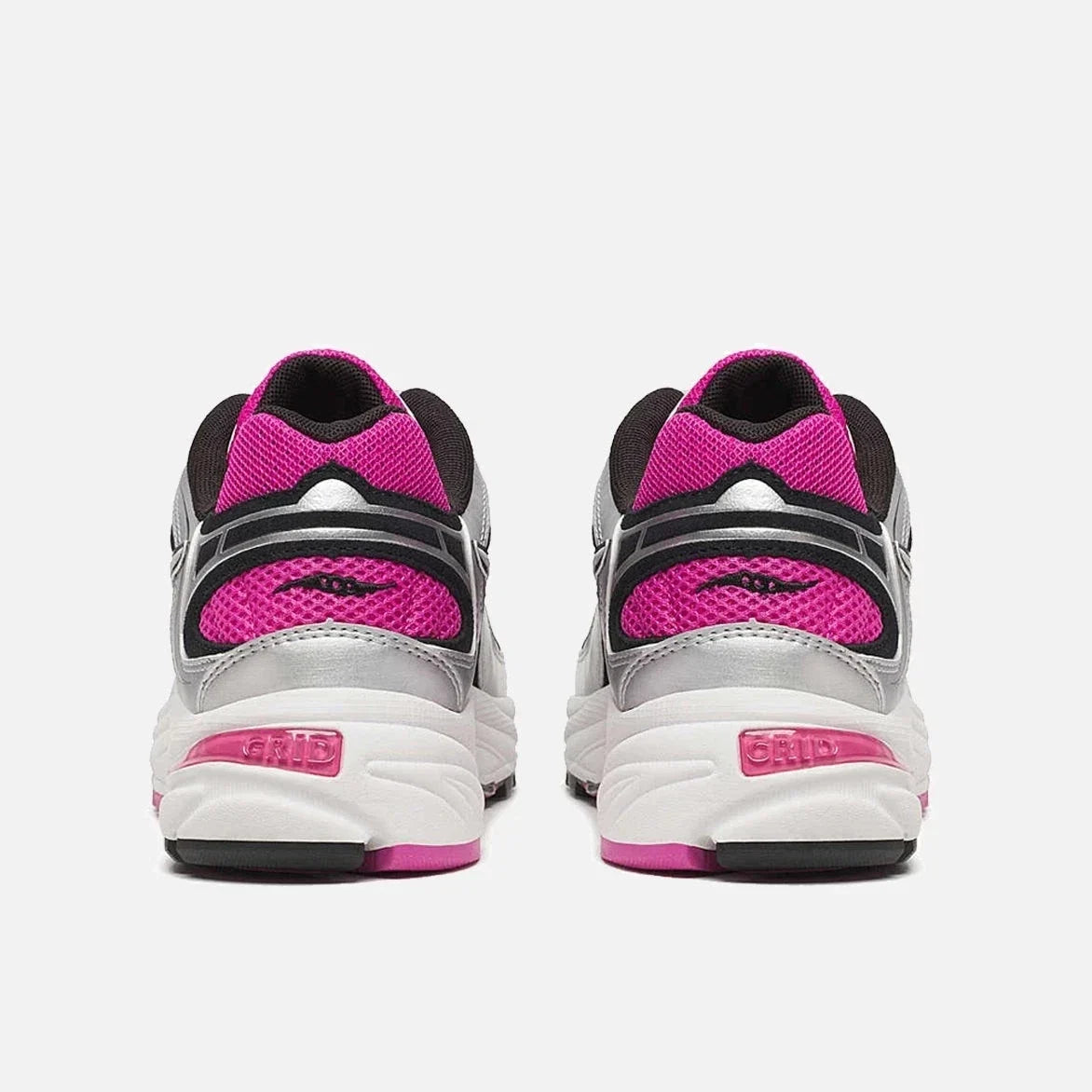 Tenis de hombre color rosado y plateado