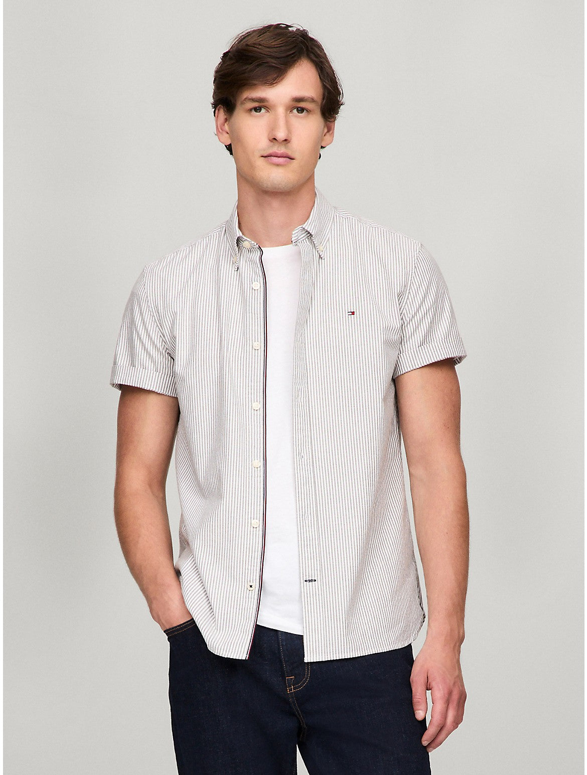 Camisa de hombre de manga corta a rayas
