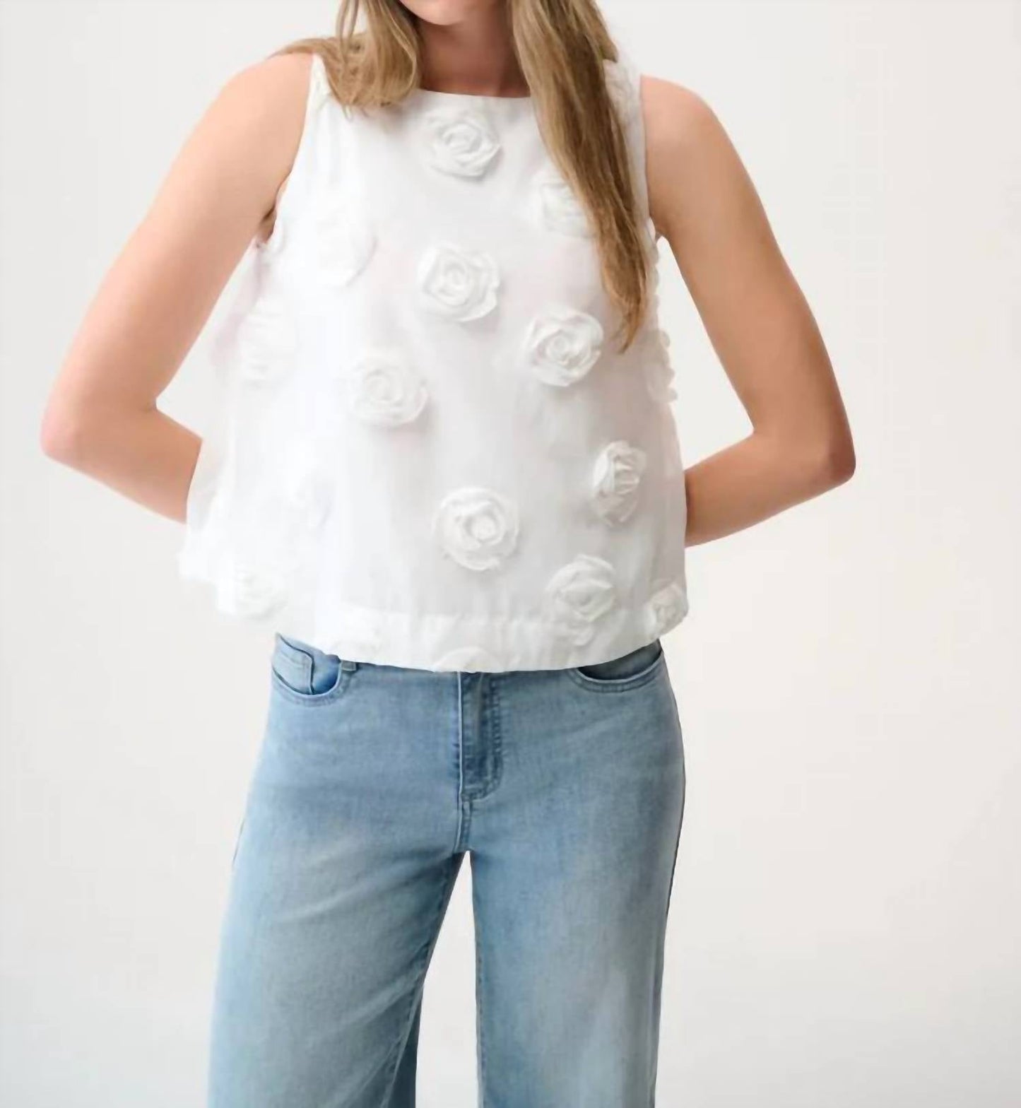Camiseta sin mangas con estampado floral color blanco