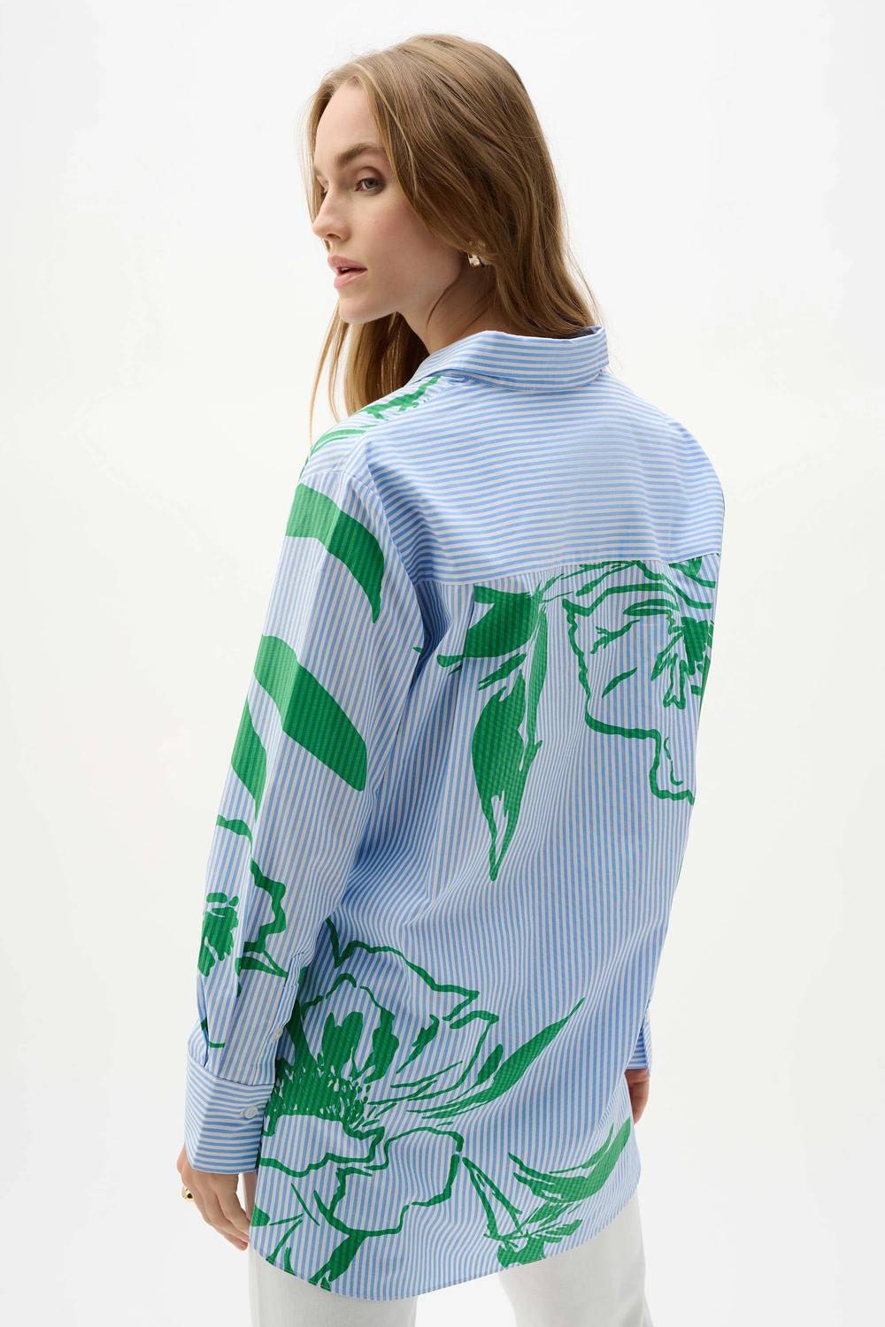 Blusa de algodón con estampado floral a rayas