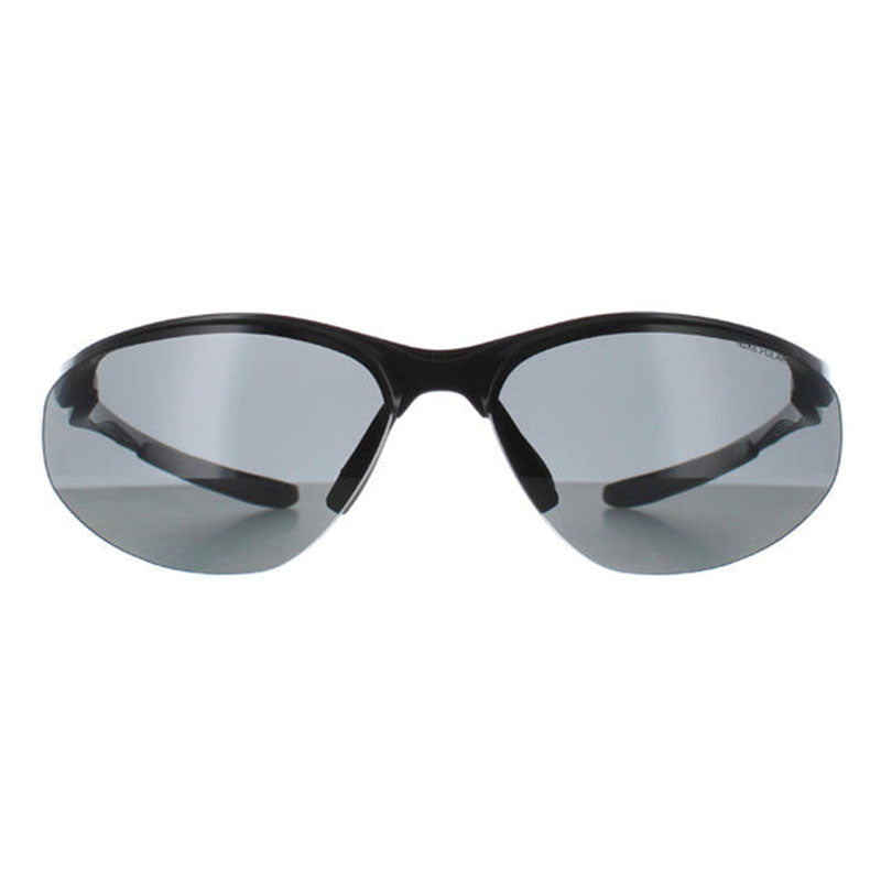 Gafas con lentes polarizados color negro y gris