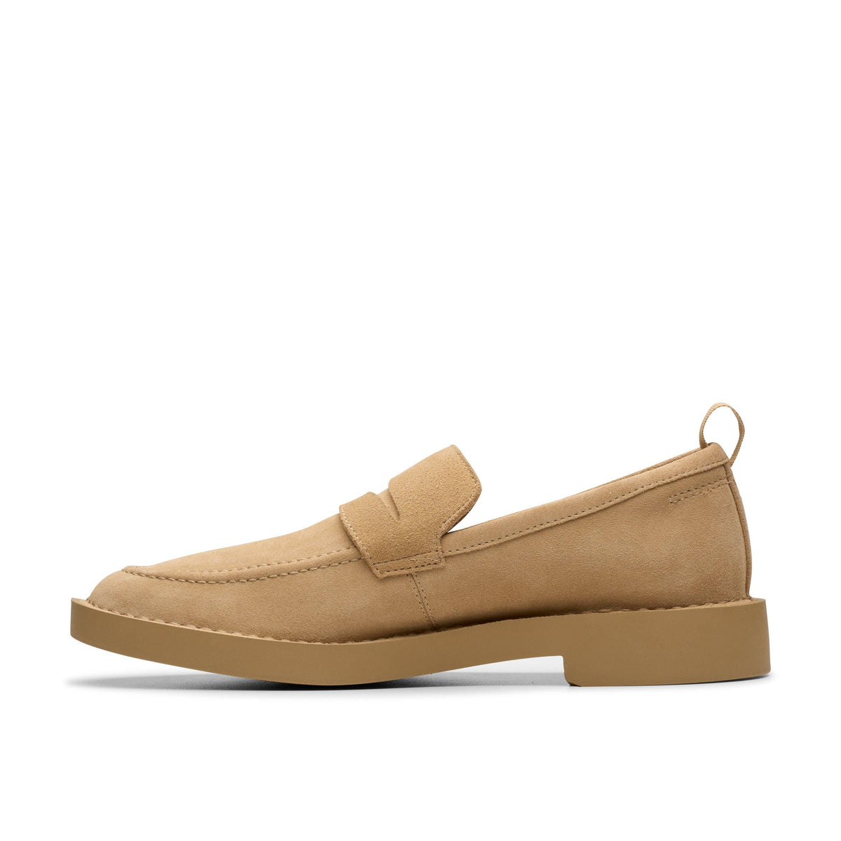 Calzado de gamuza color beige