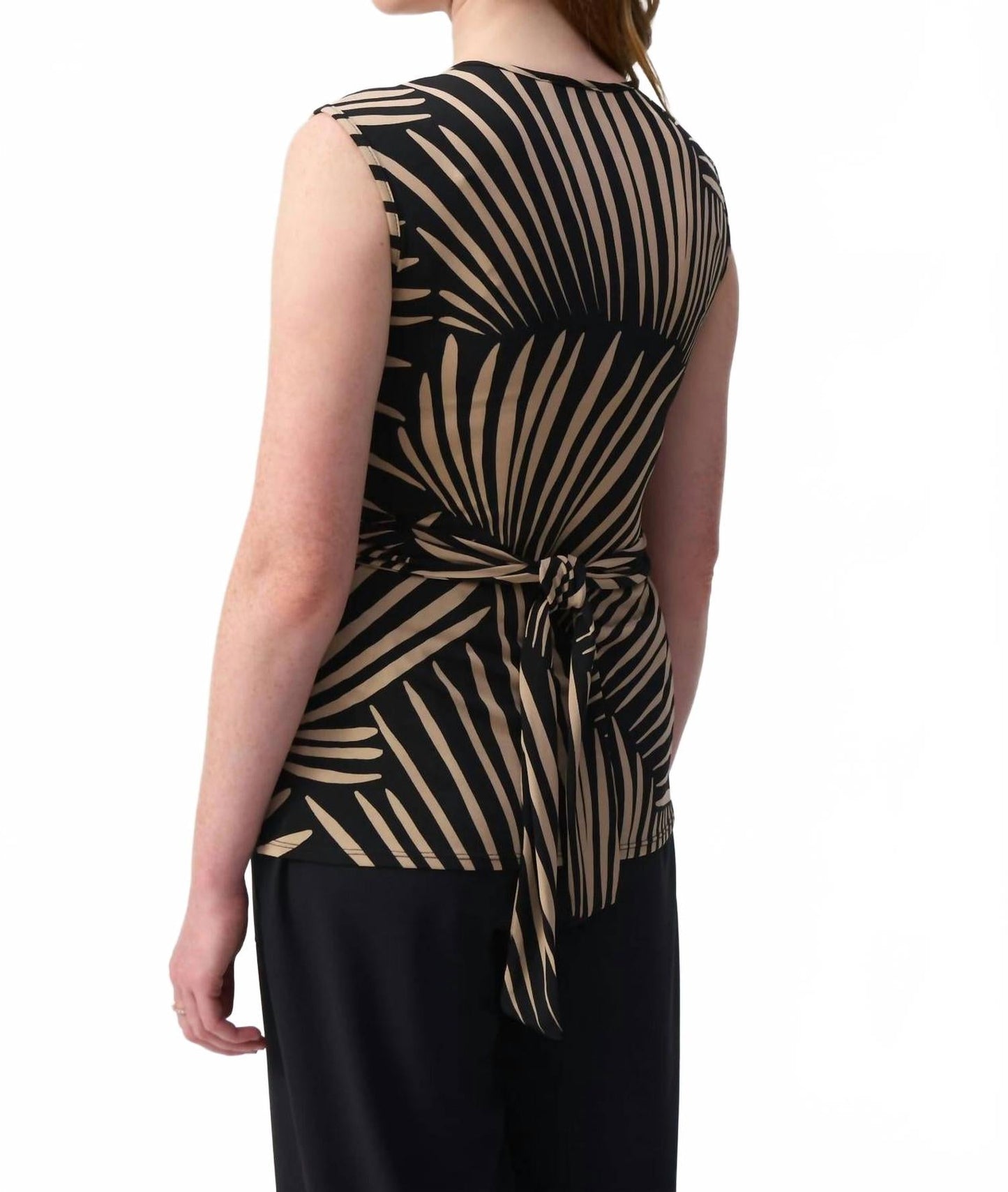 Top color negro
