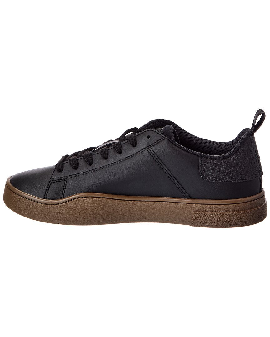 Tenis