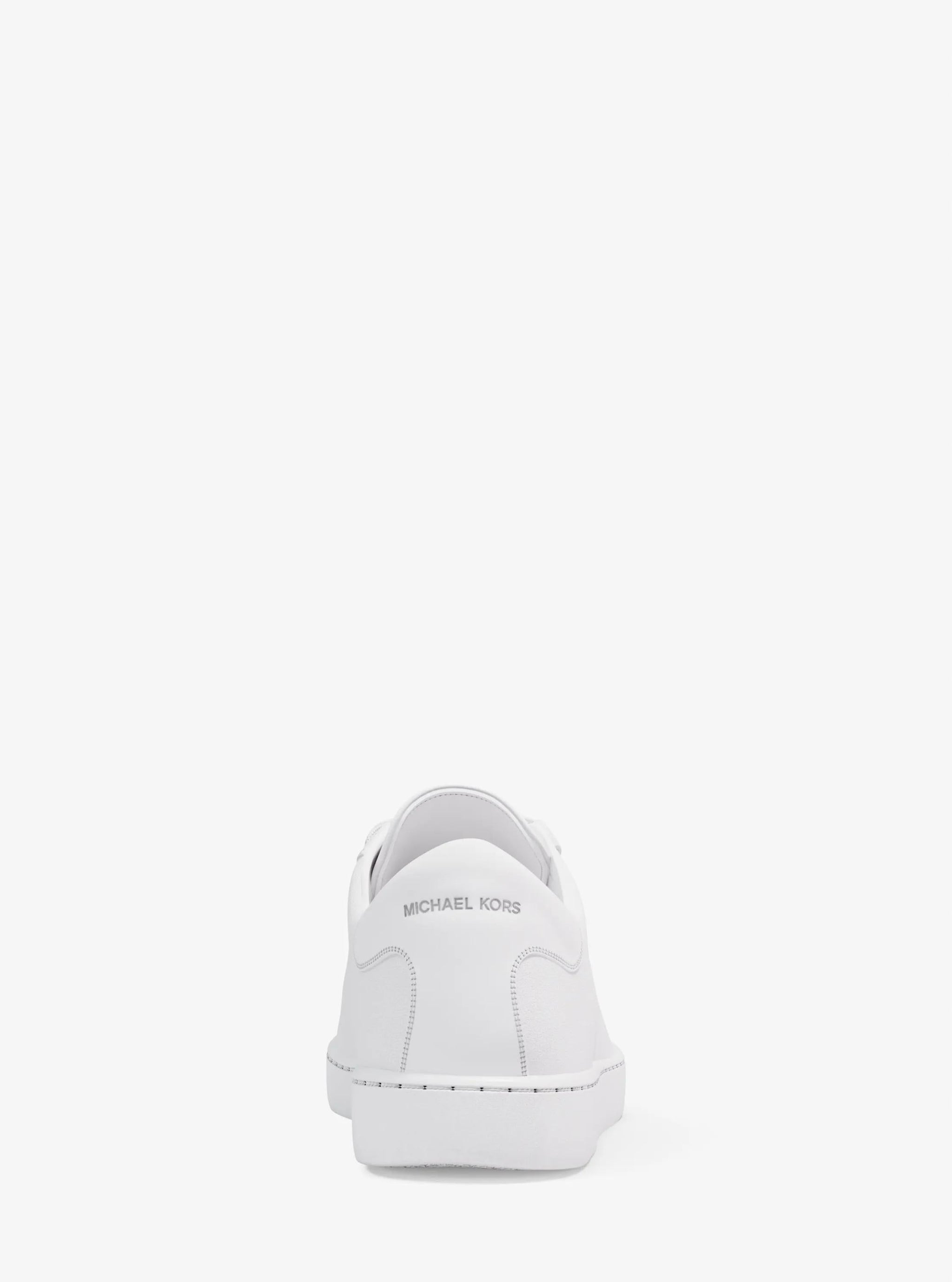 Tenis de cuero