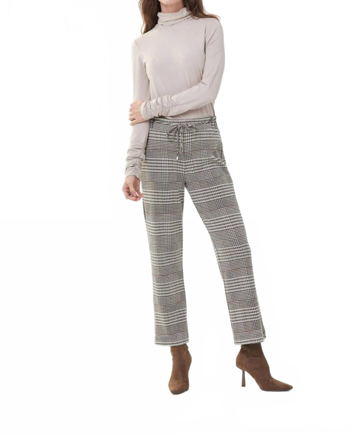 Top con cuello alto