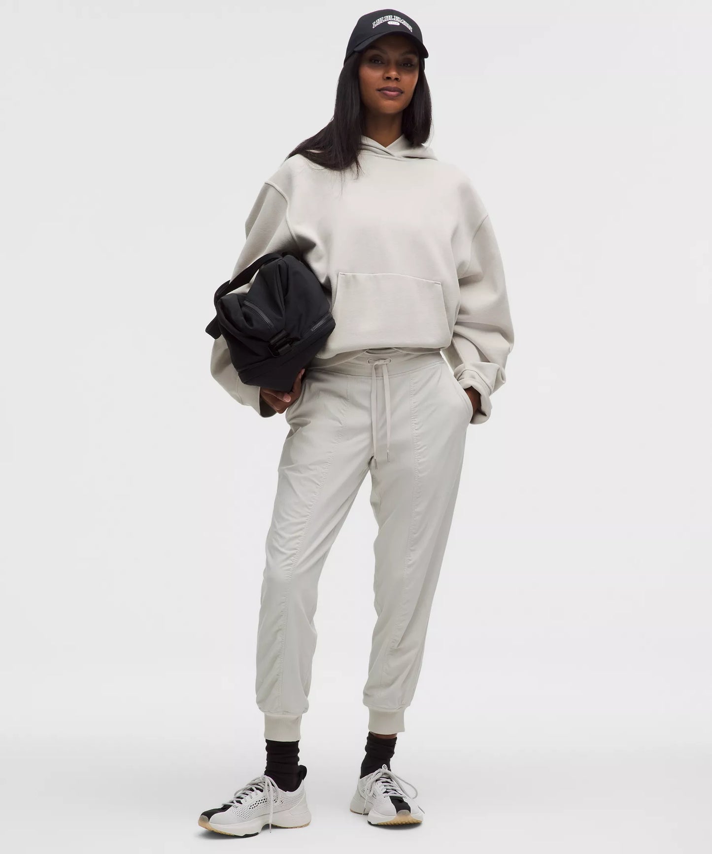 Pantalón deportivo de tiro medio