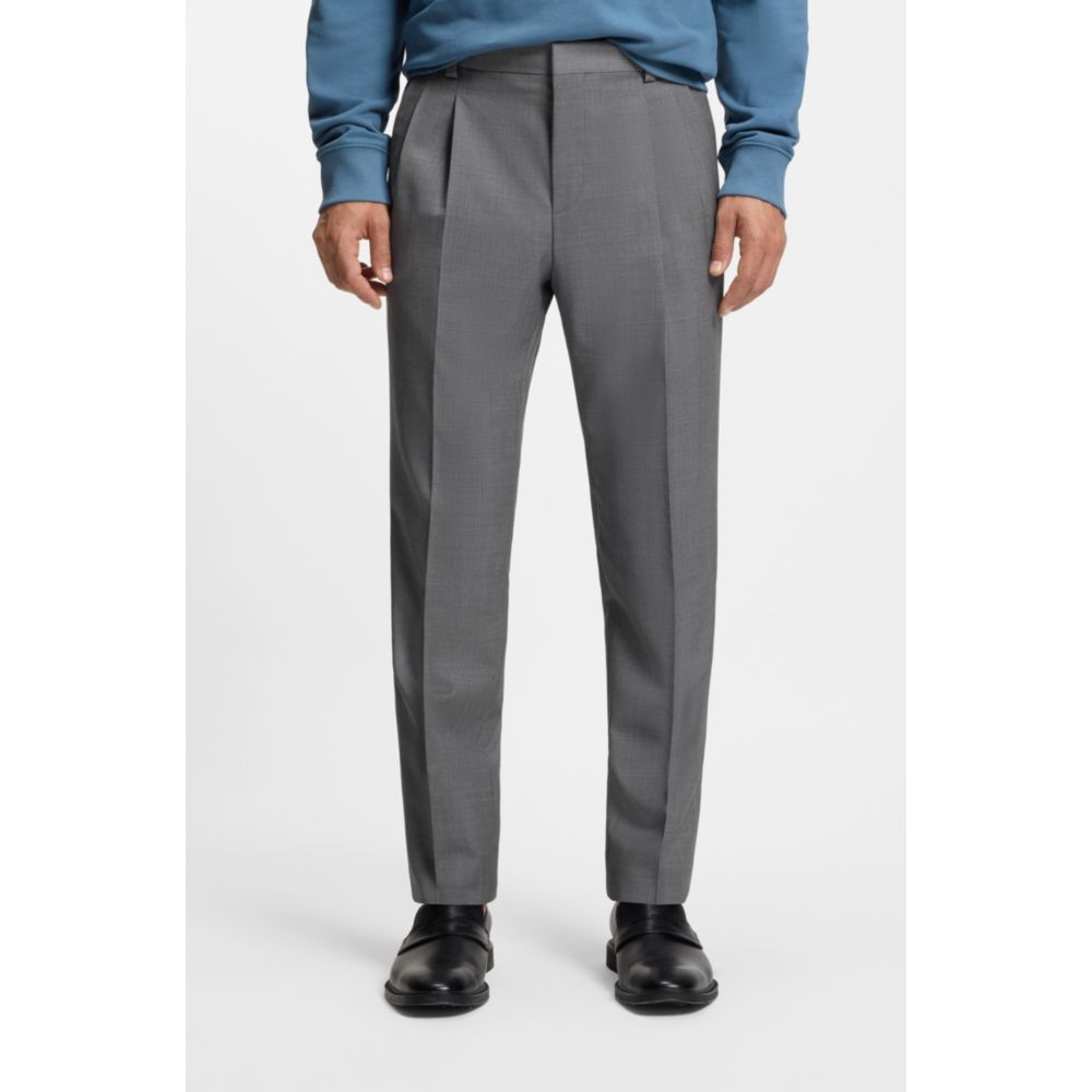 Pantalón de lana de corte ajustado