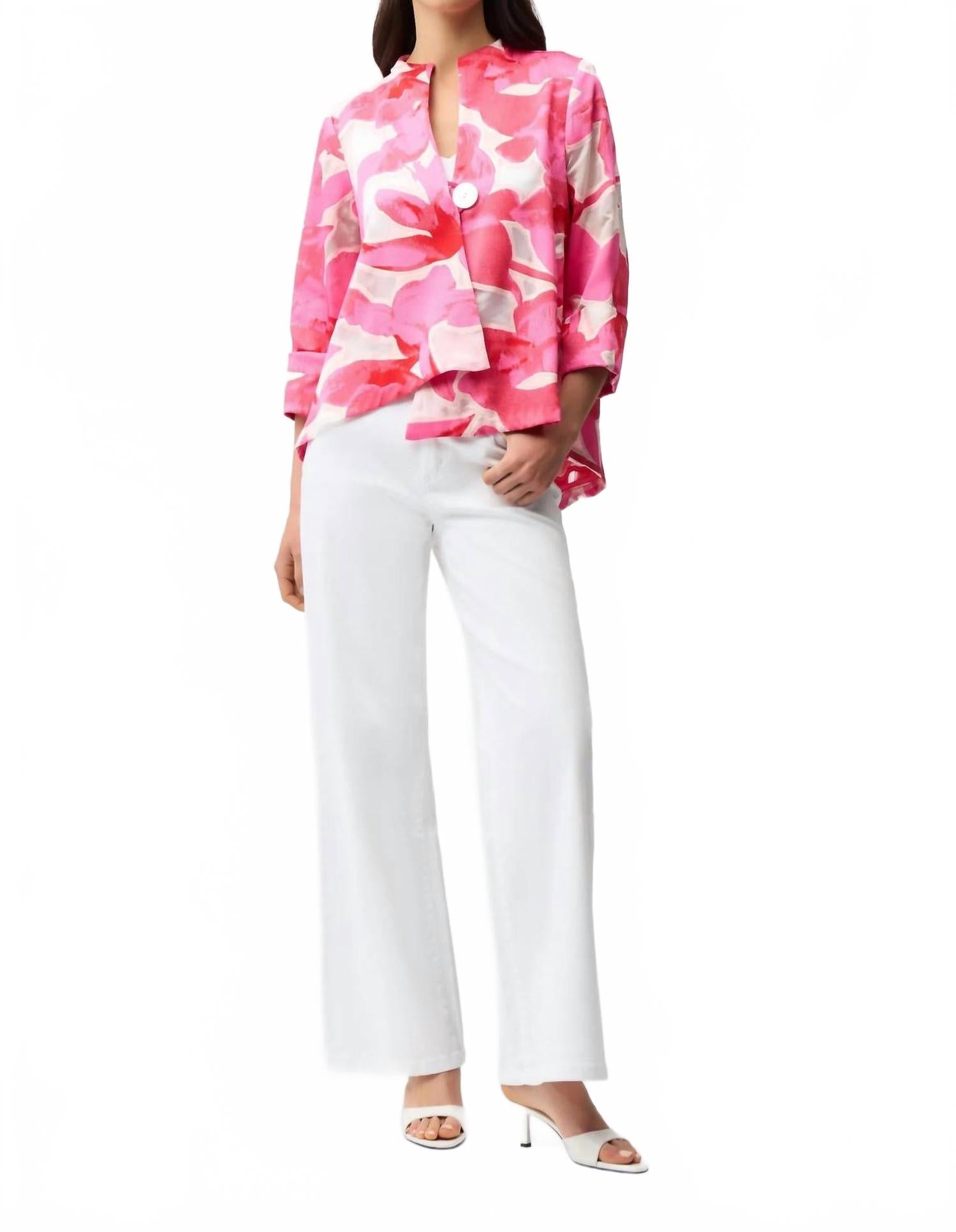 Chaqueta con estampado floral color rosado