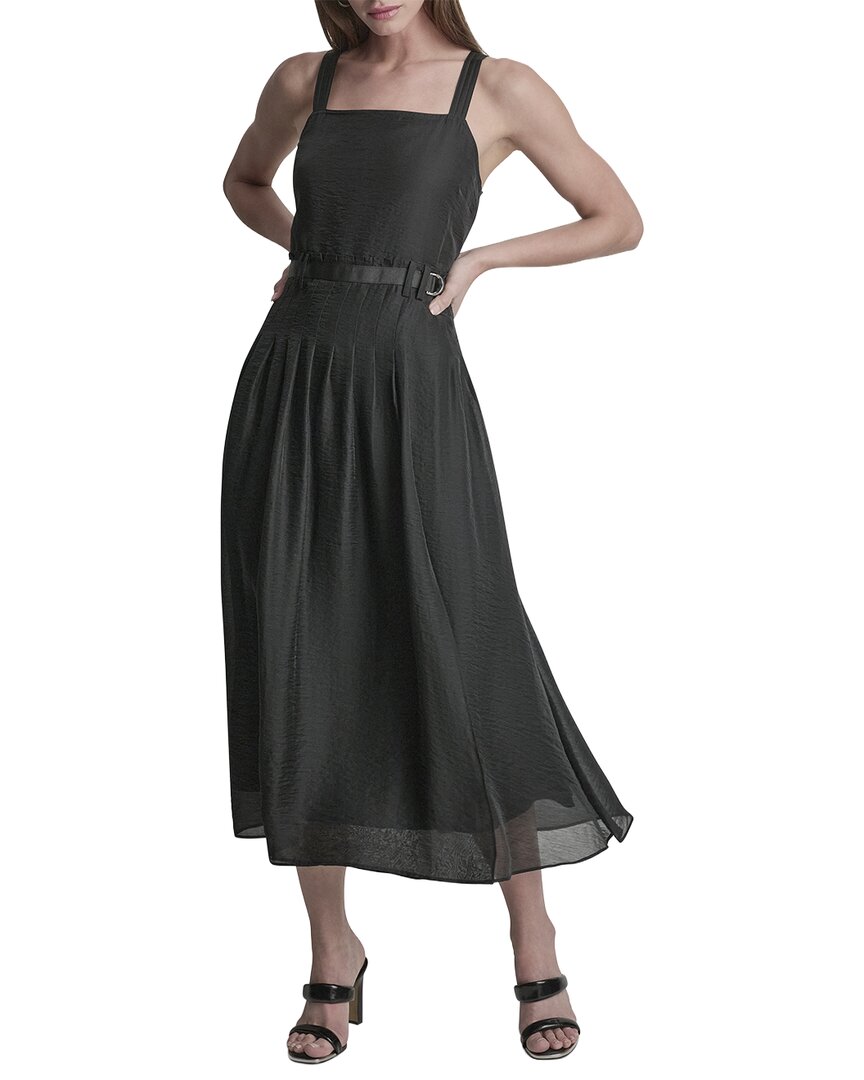 Vestido con pliegues