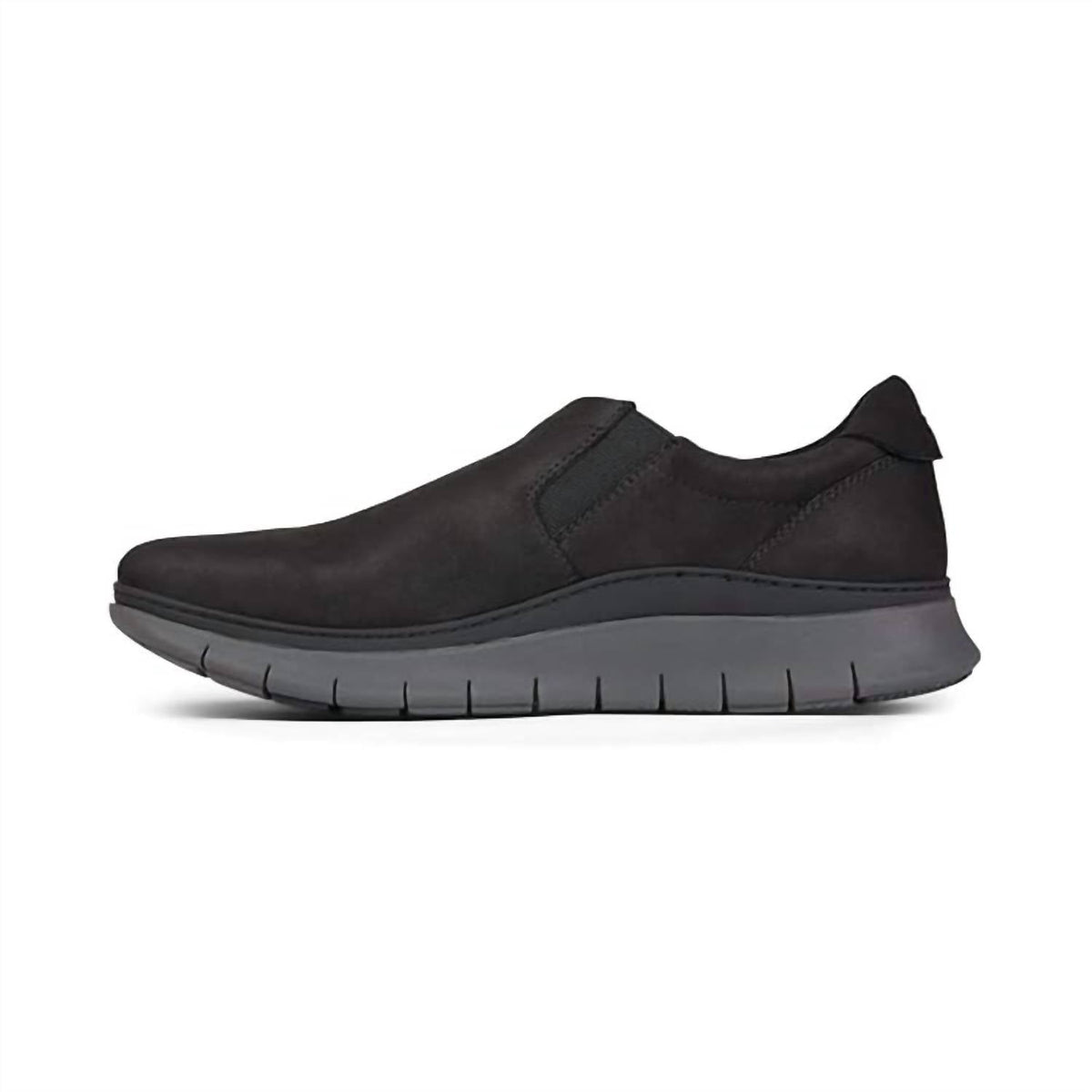 Zapatos de hombre de nobuk sin cordones color negro