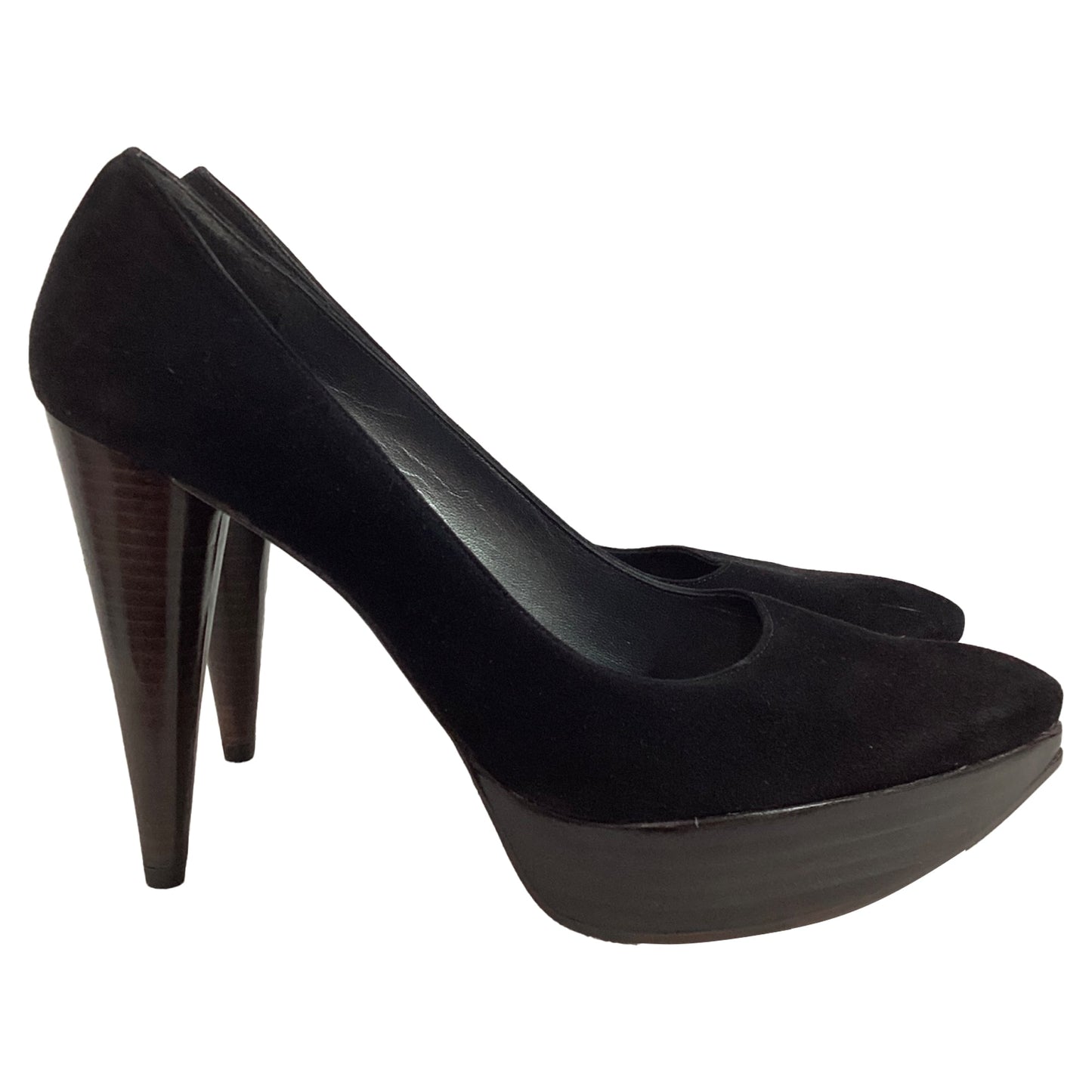 Tacones de gamuza con plataforma color negro