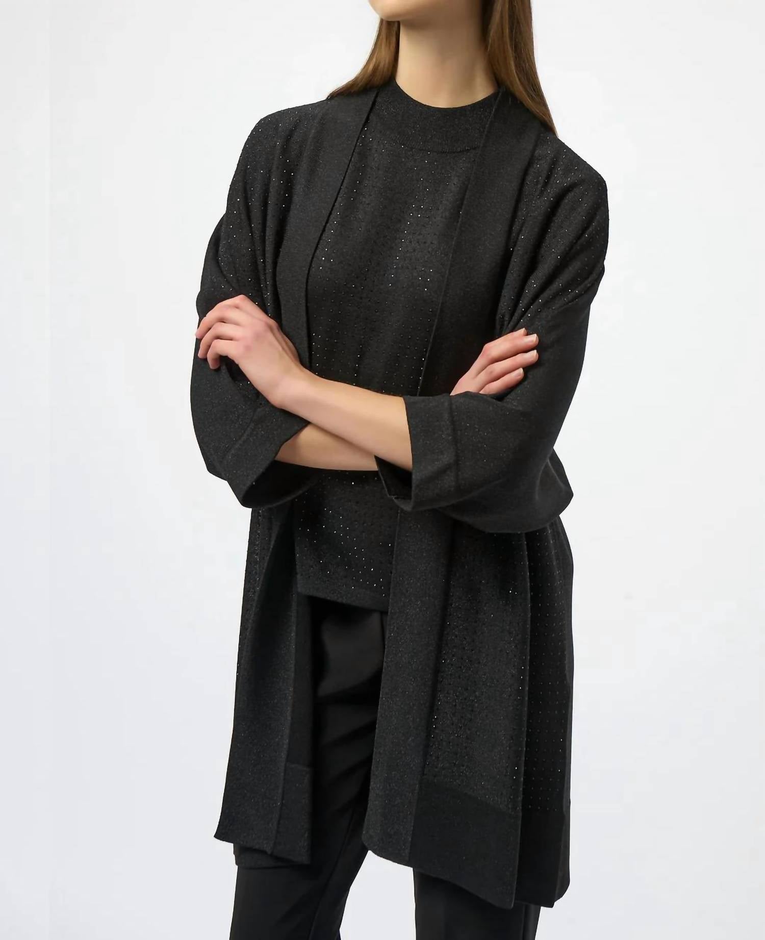 Chaqueta color negro