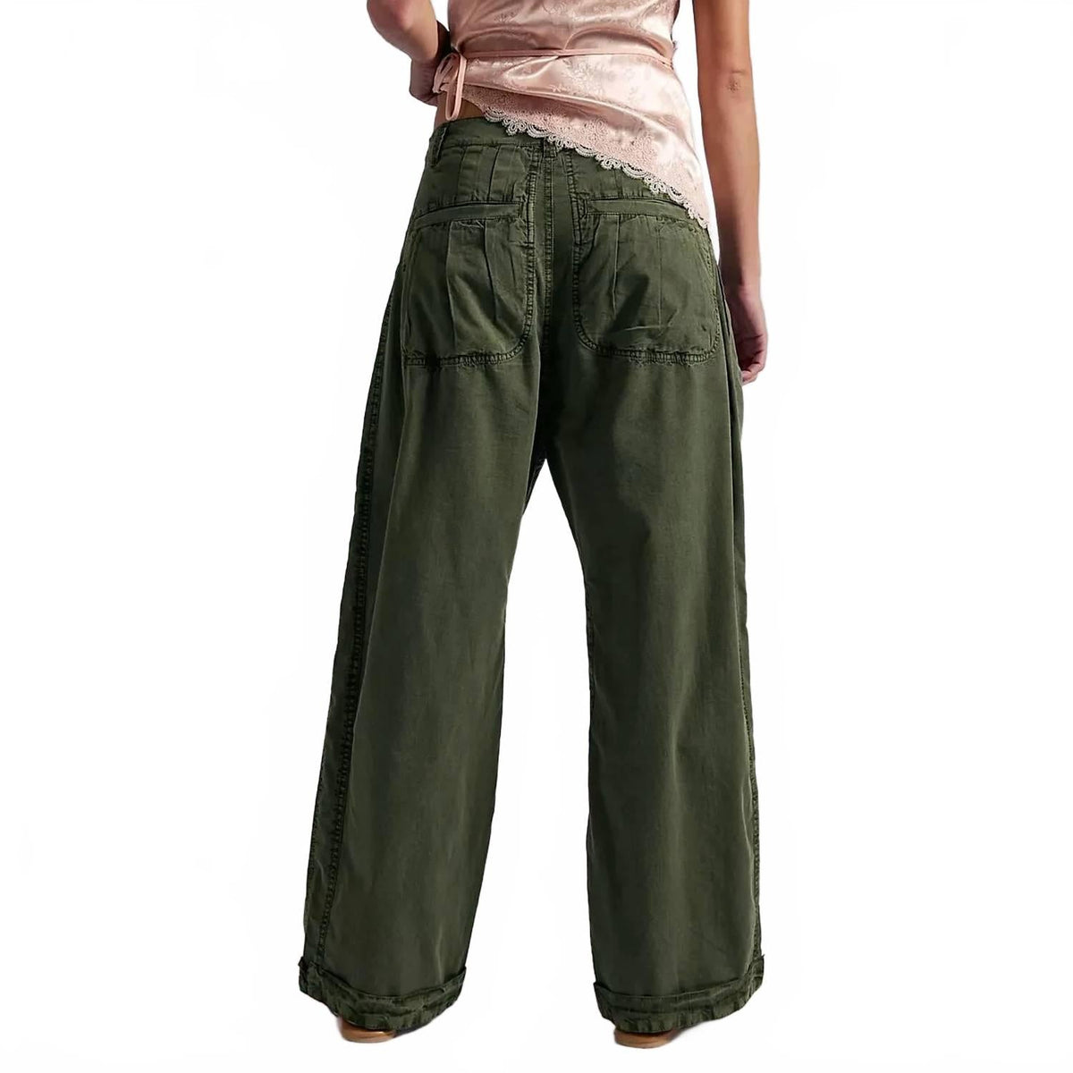 Pantalón de tiro bajo color verde