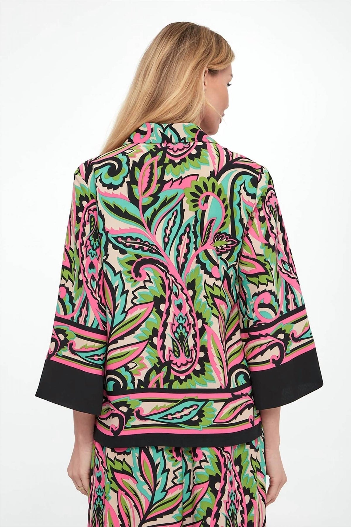 Top color negro