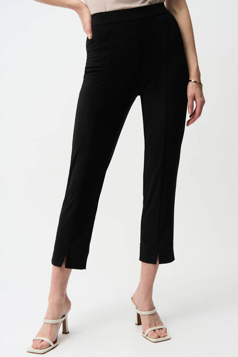 Pantalón color negro