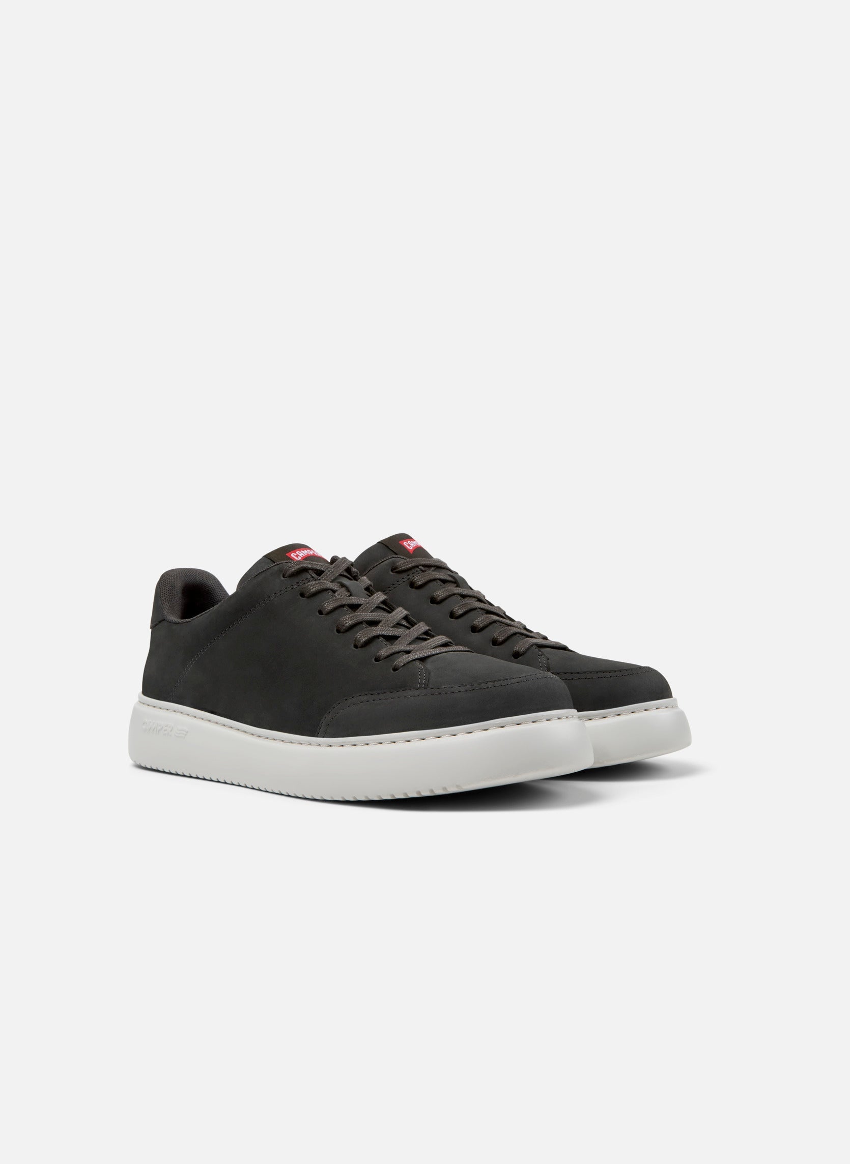 Tenis de hombre