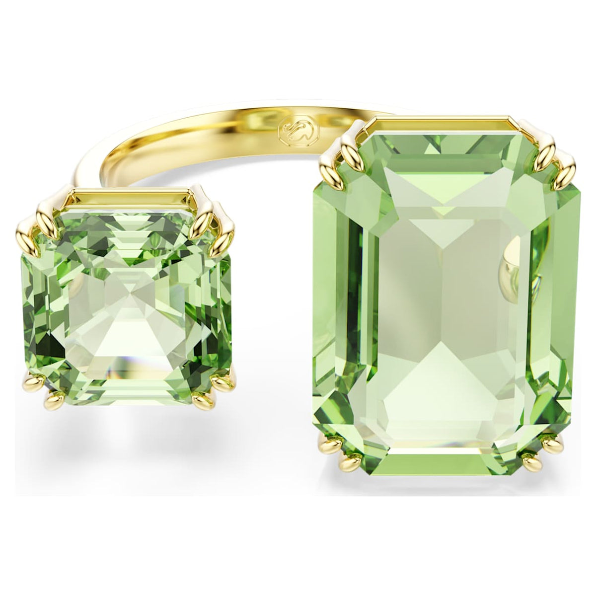 Anillo color verde y dorado