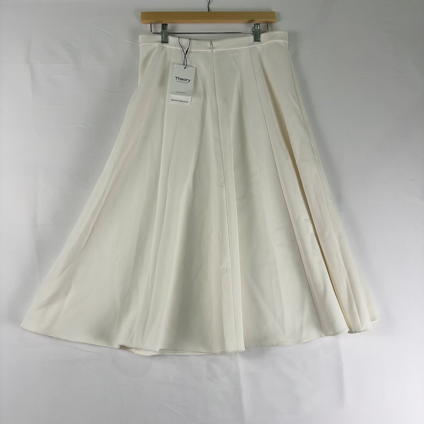 Falda midi