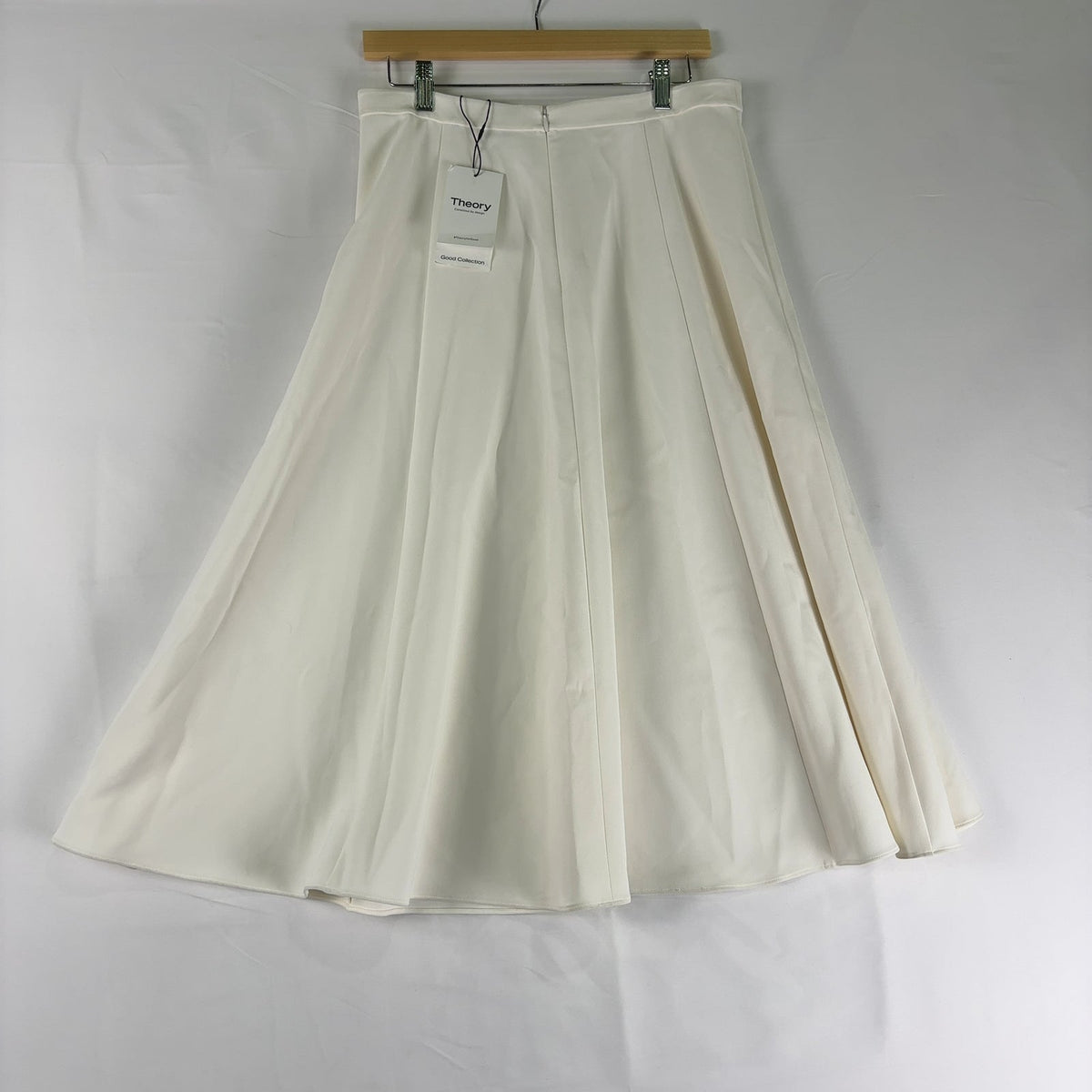 Falda midi