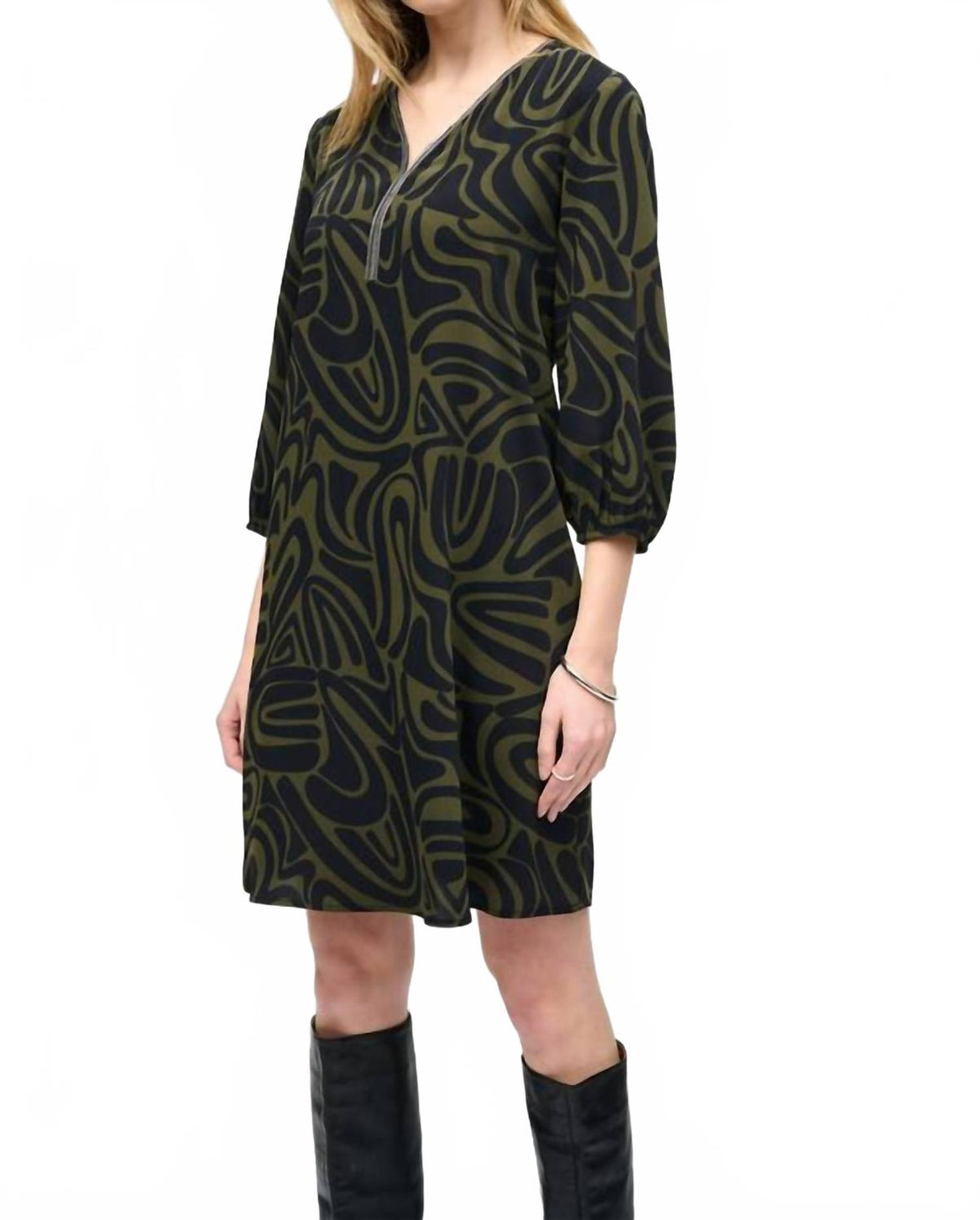 Vestido de mujer color negro y verde