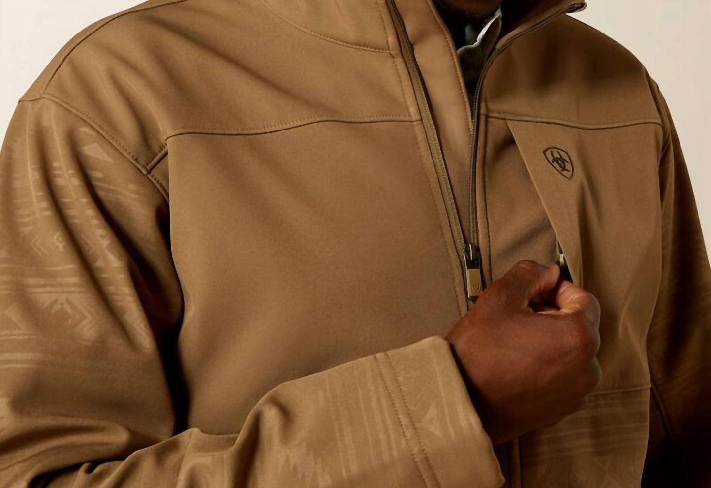 Chaqueta color caqui