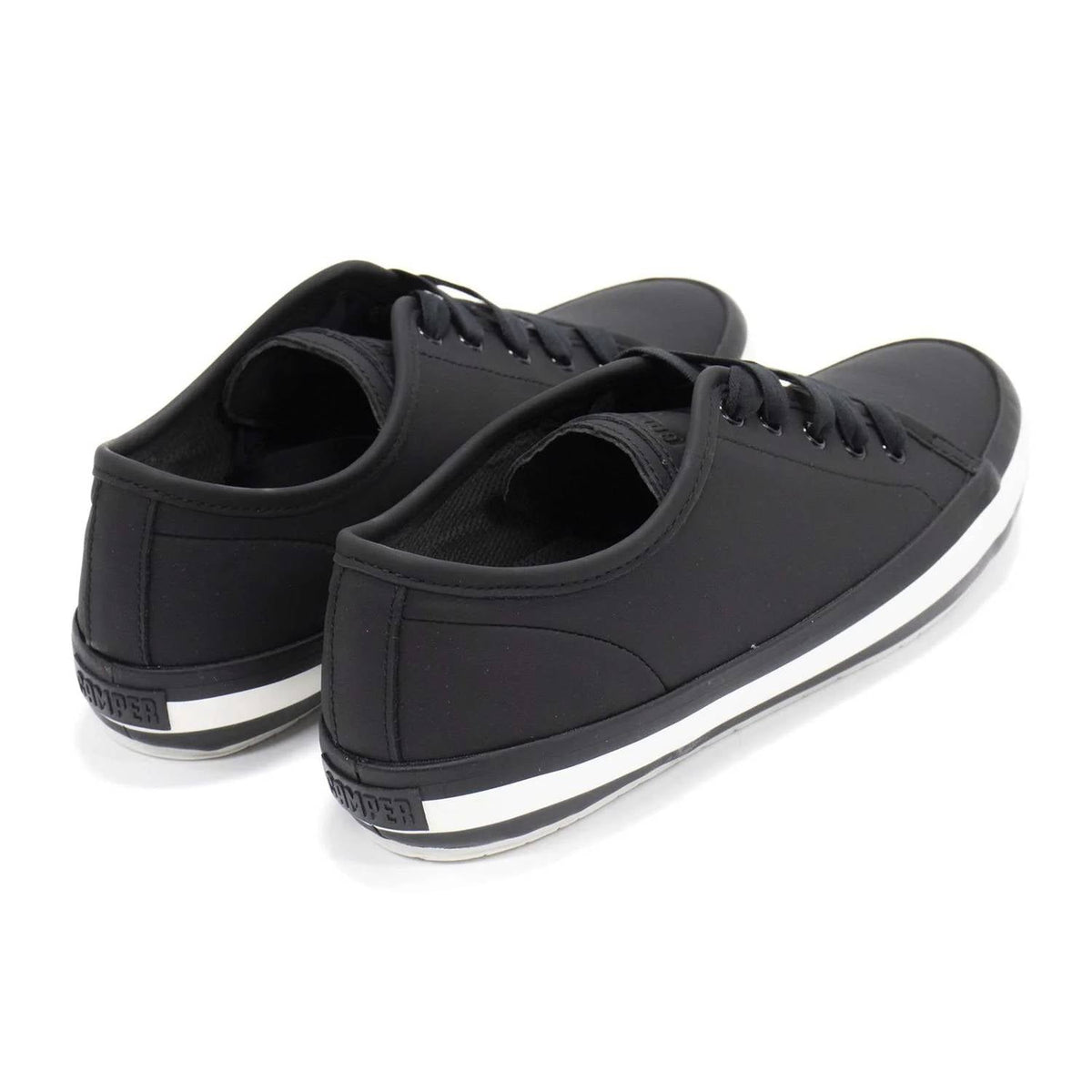 Tenis de mujer color negro