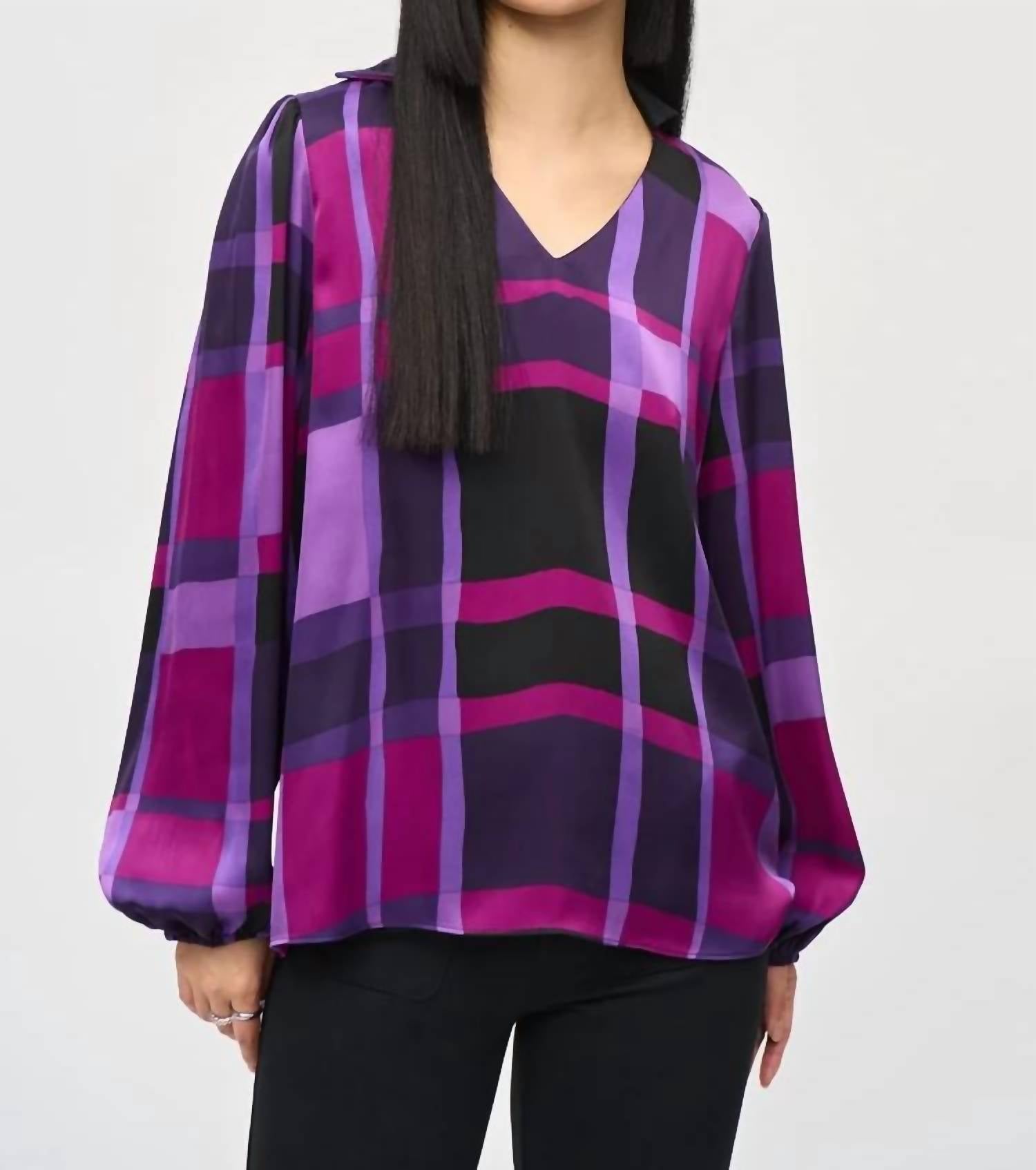 Top de satén a cuadros color negro y violeta