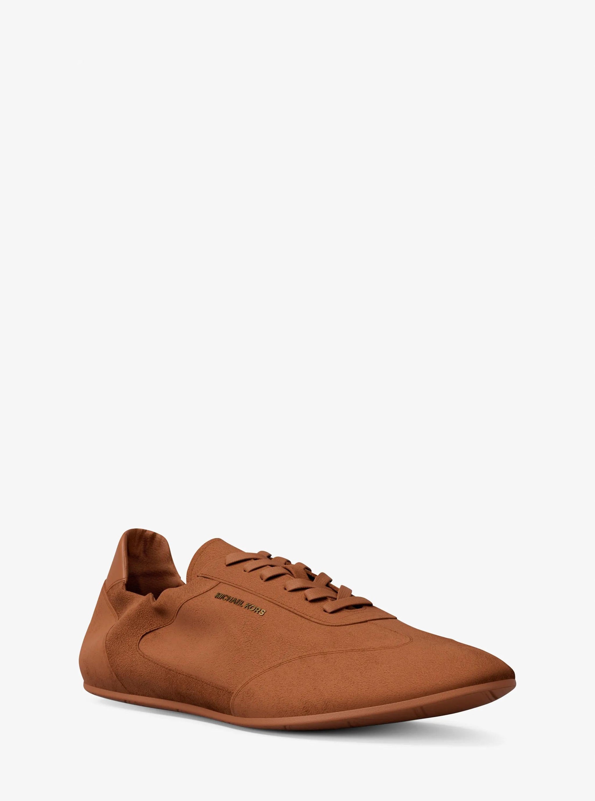 Tenis de gamuza