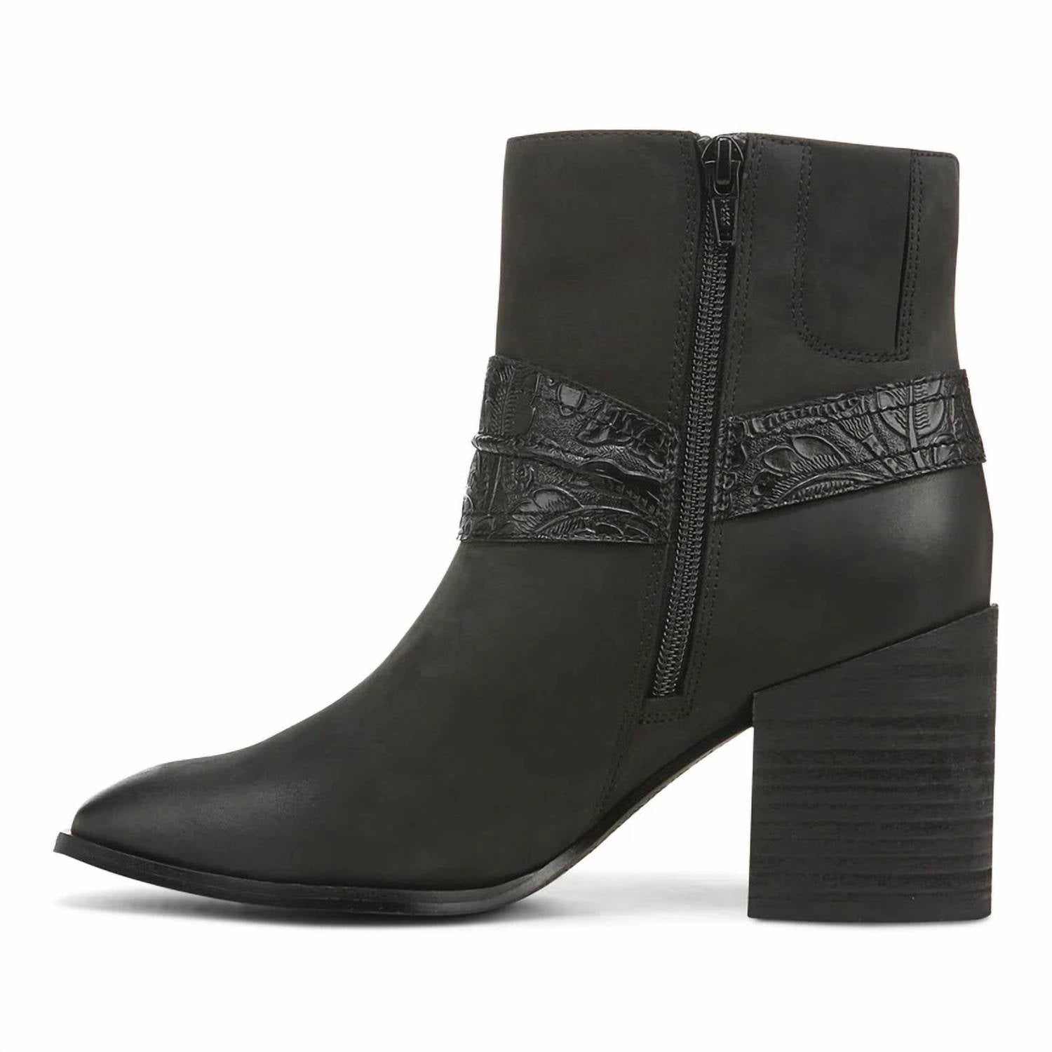 Botines de mujer color negro
