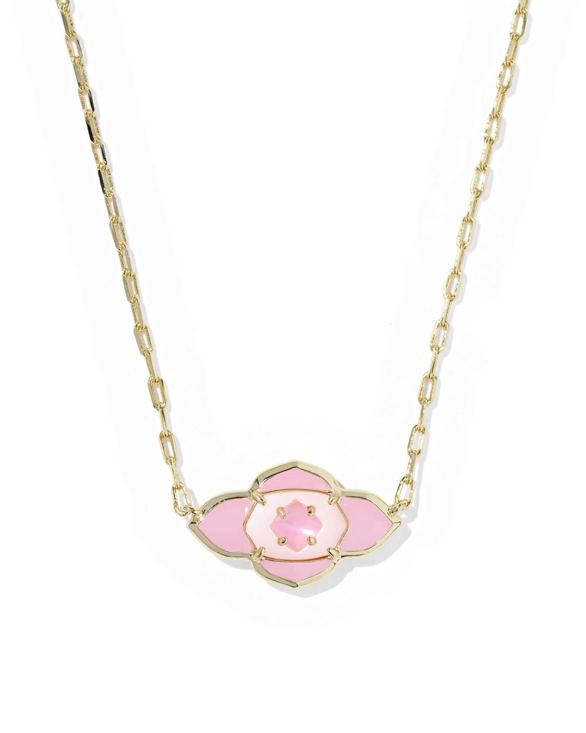 Collar color rosado