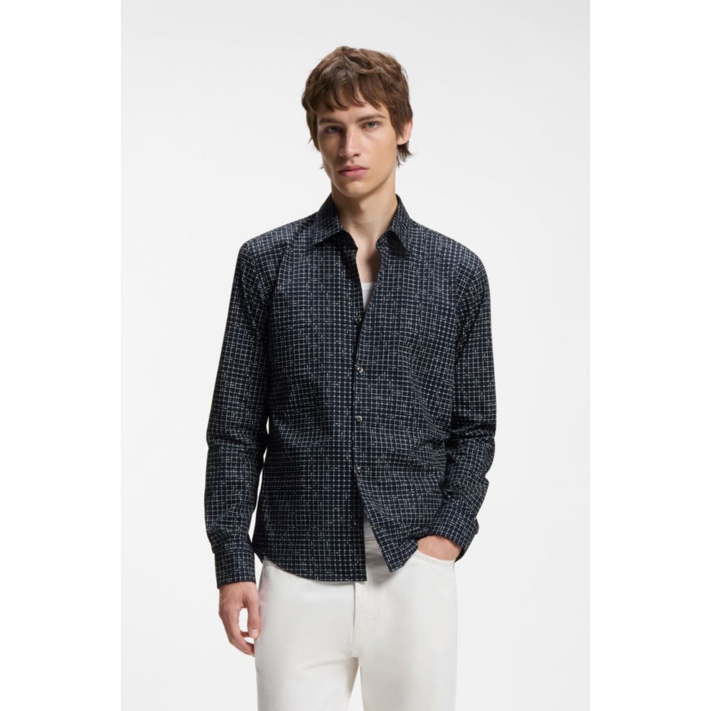Camisa de algodón de corte ajustado