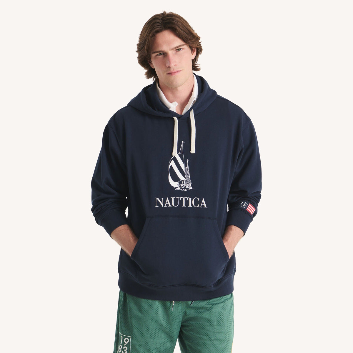 Buzo con capucha de hombre