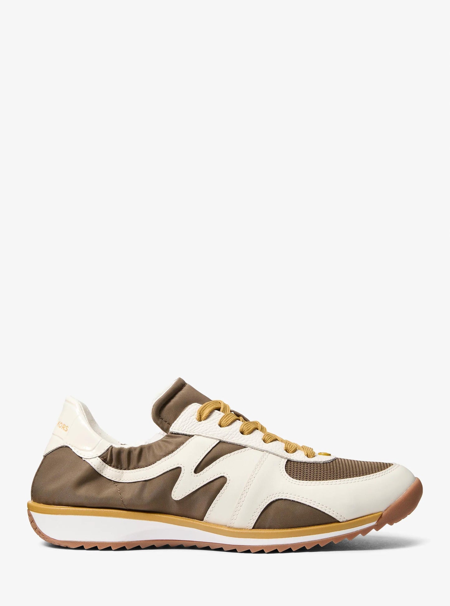 Tenis de nailon