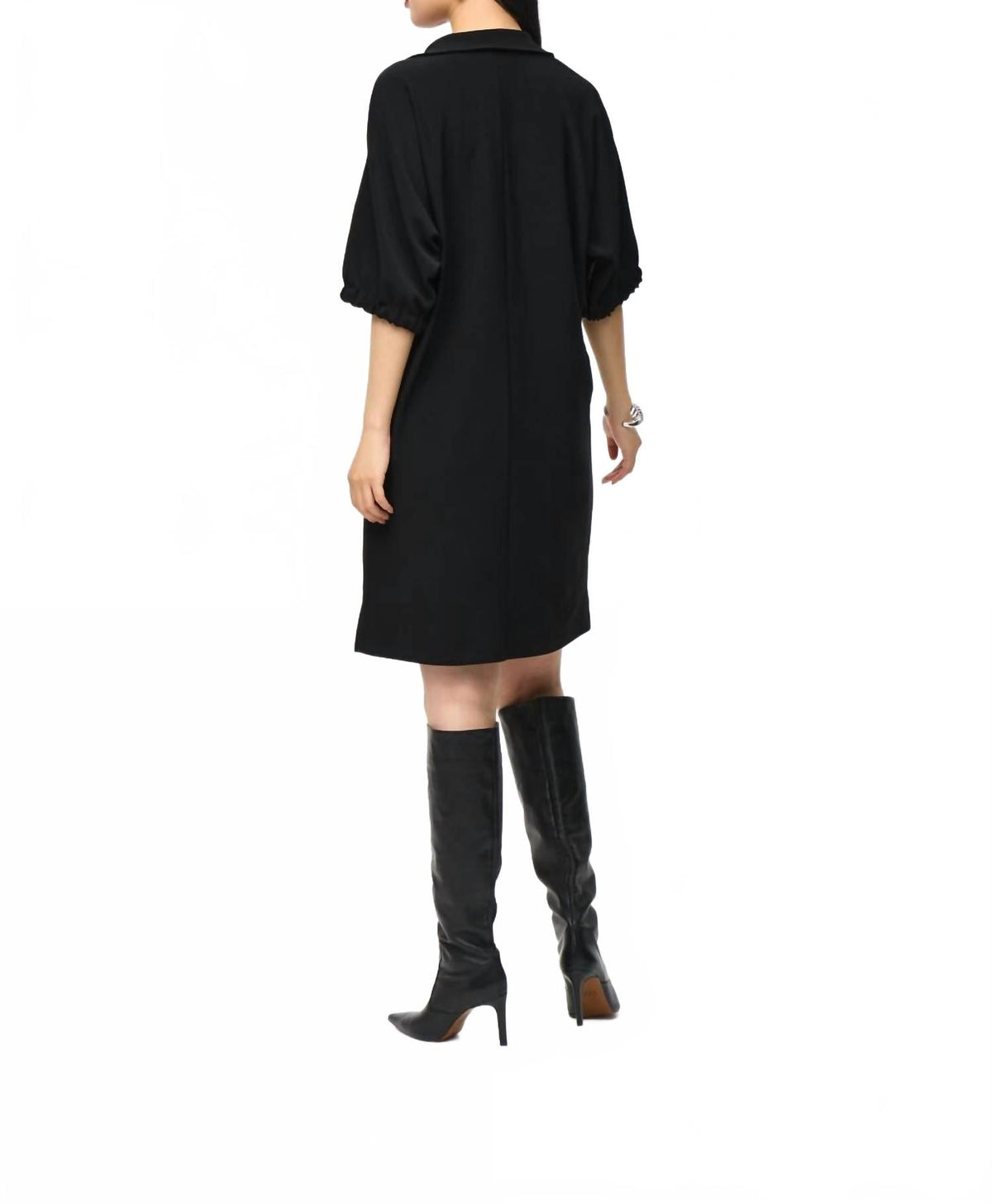 Vestido corto color negro