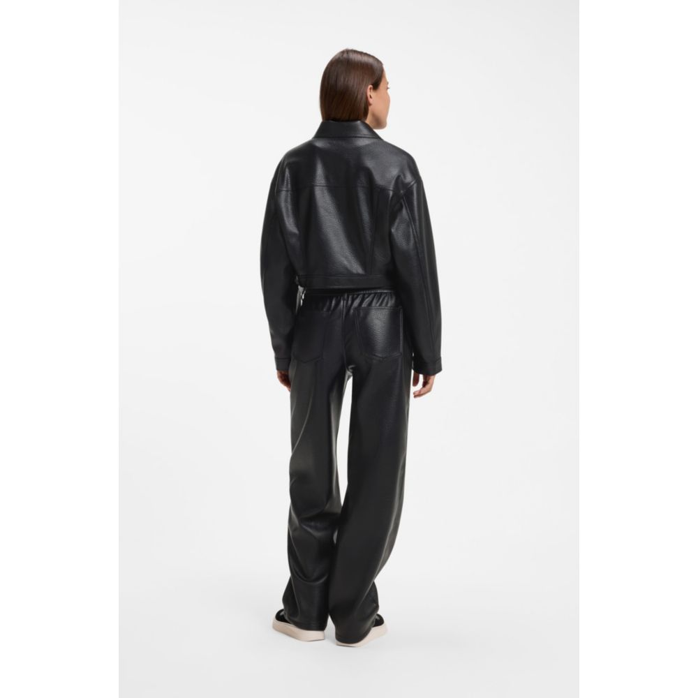 Chaqueta de efecto cuero de corte amplio