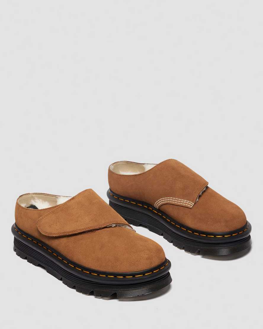 Zapatos destalonados de gamuza