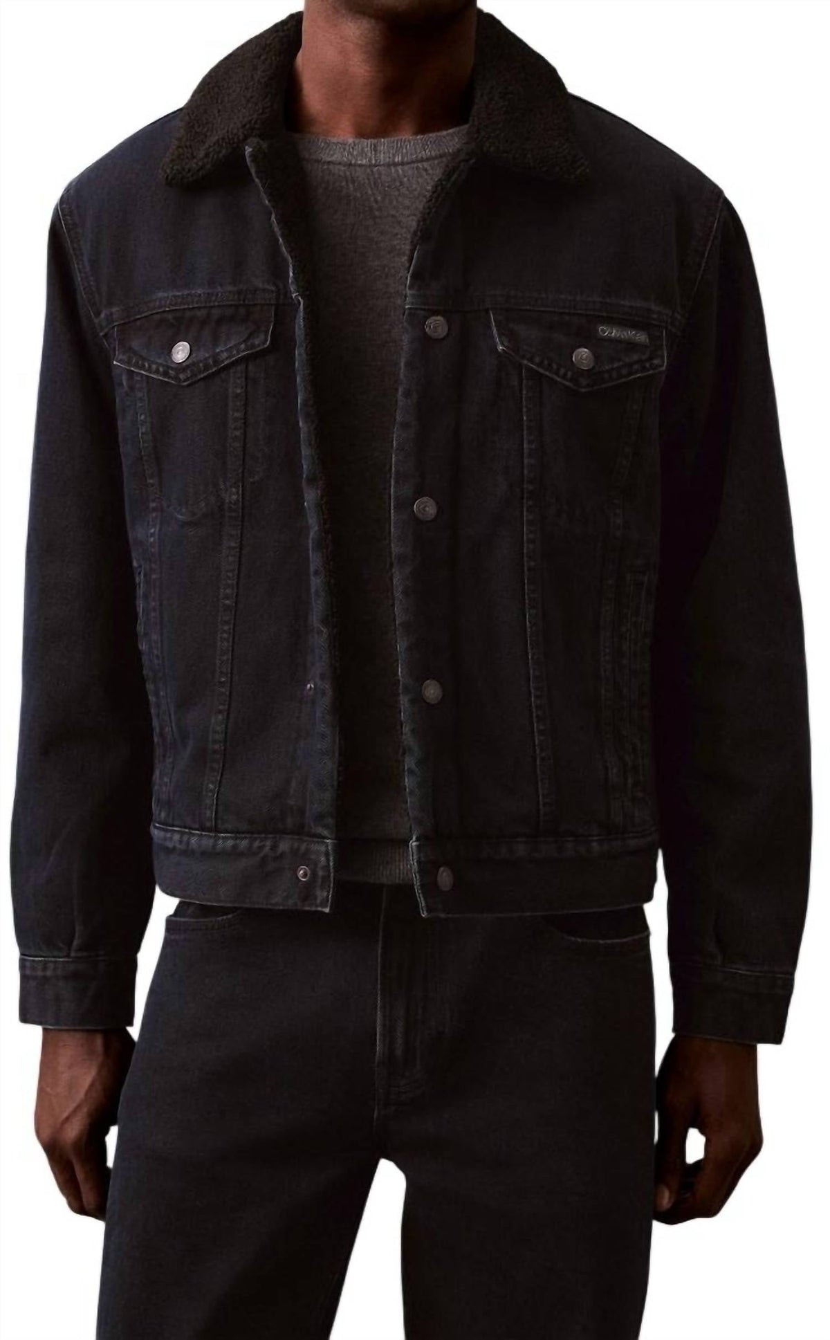 Chaqueta de mezclilla color negro y azul