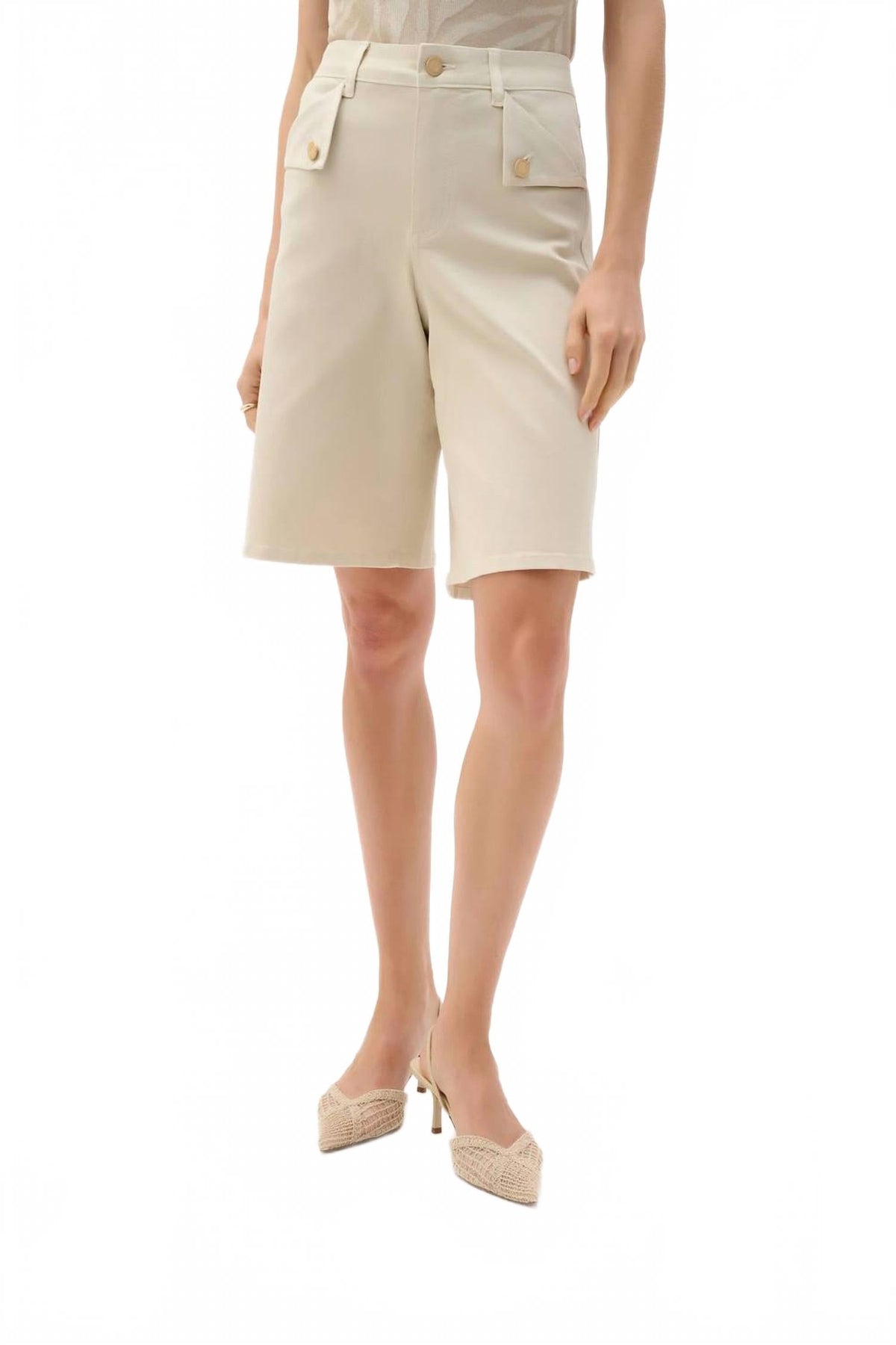 Short color caqui