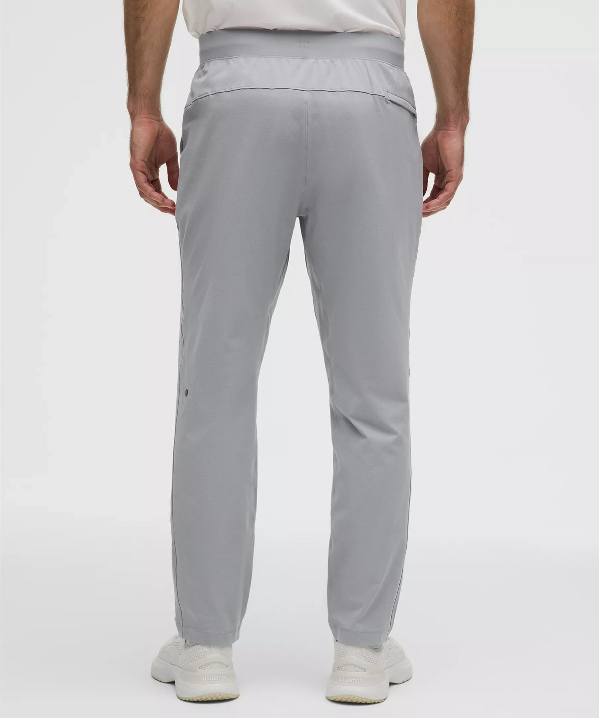 Pantalón de corte ajustado