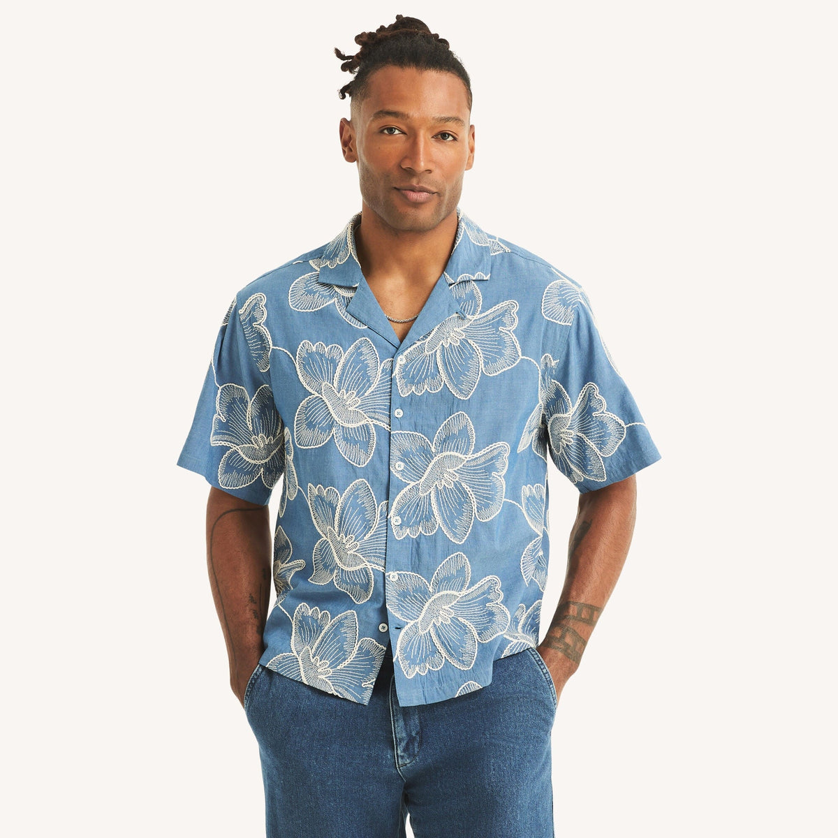 Camisa de hombre de manga corta con estampado