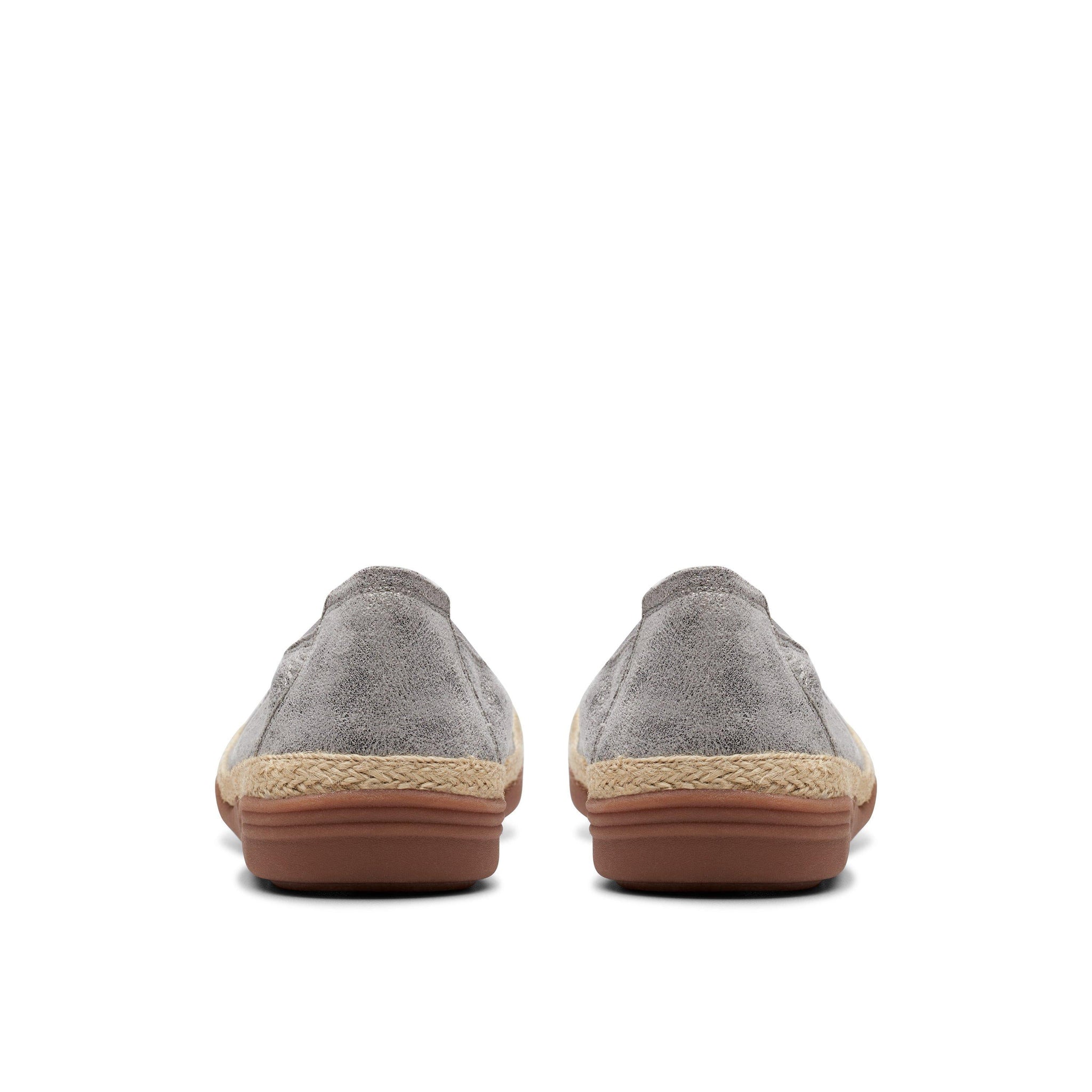 Calzado color gris