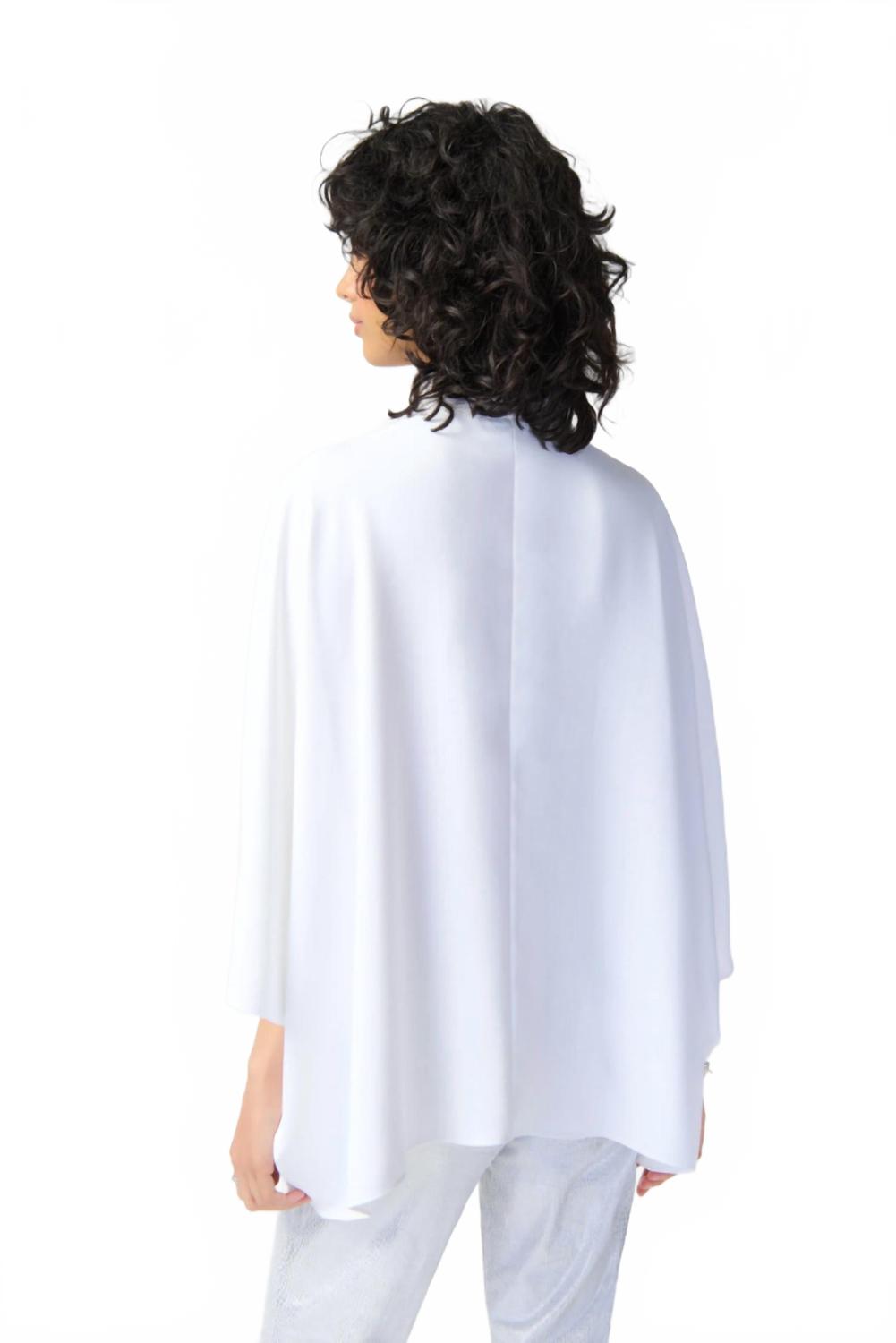 Top de corte amplio