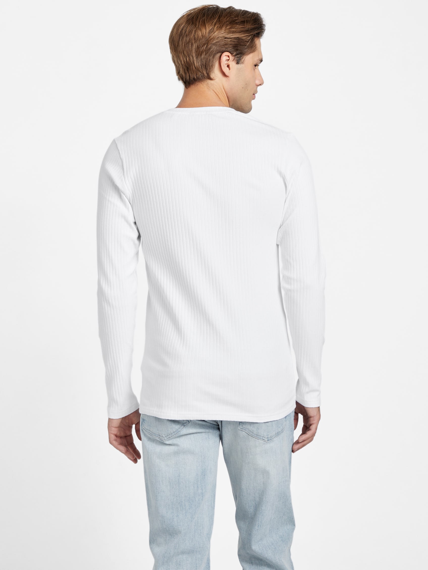 Camiseta con botones de manga larga