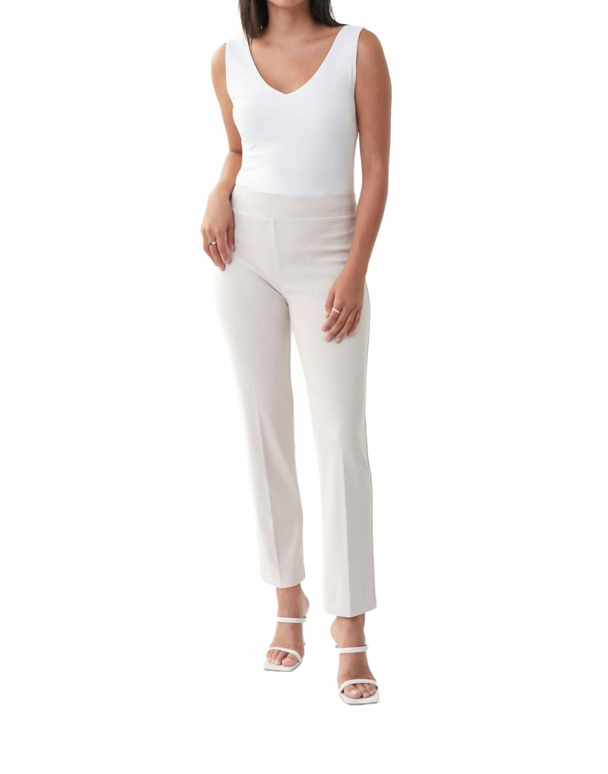 Pantalón color beige