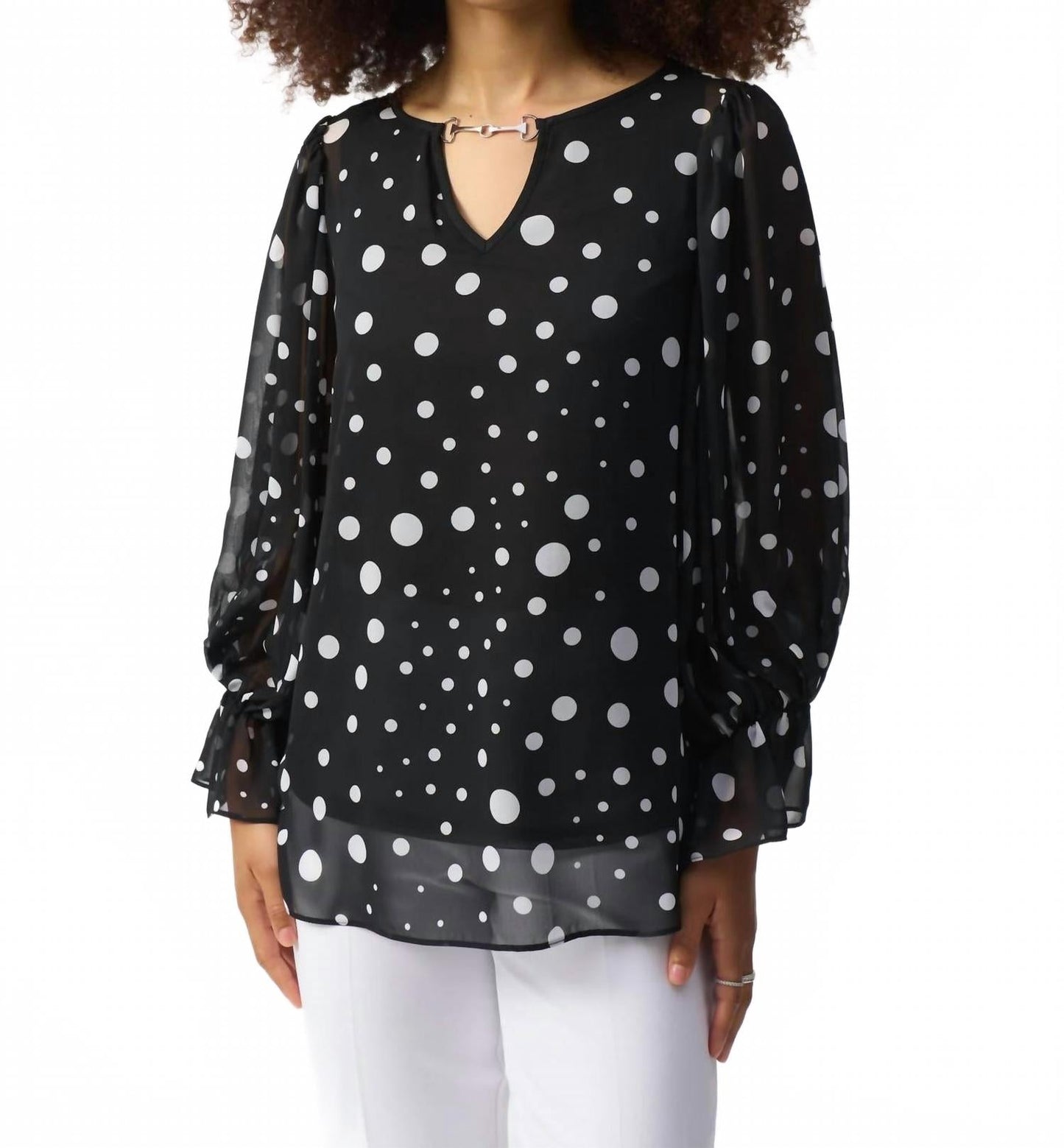 Top de gasa de lunares color negro