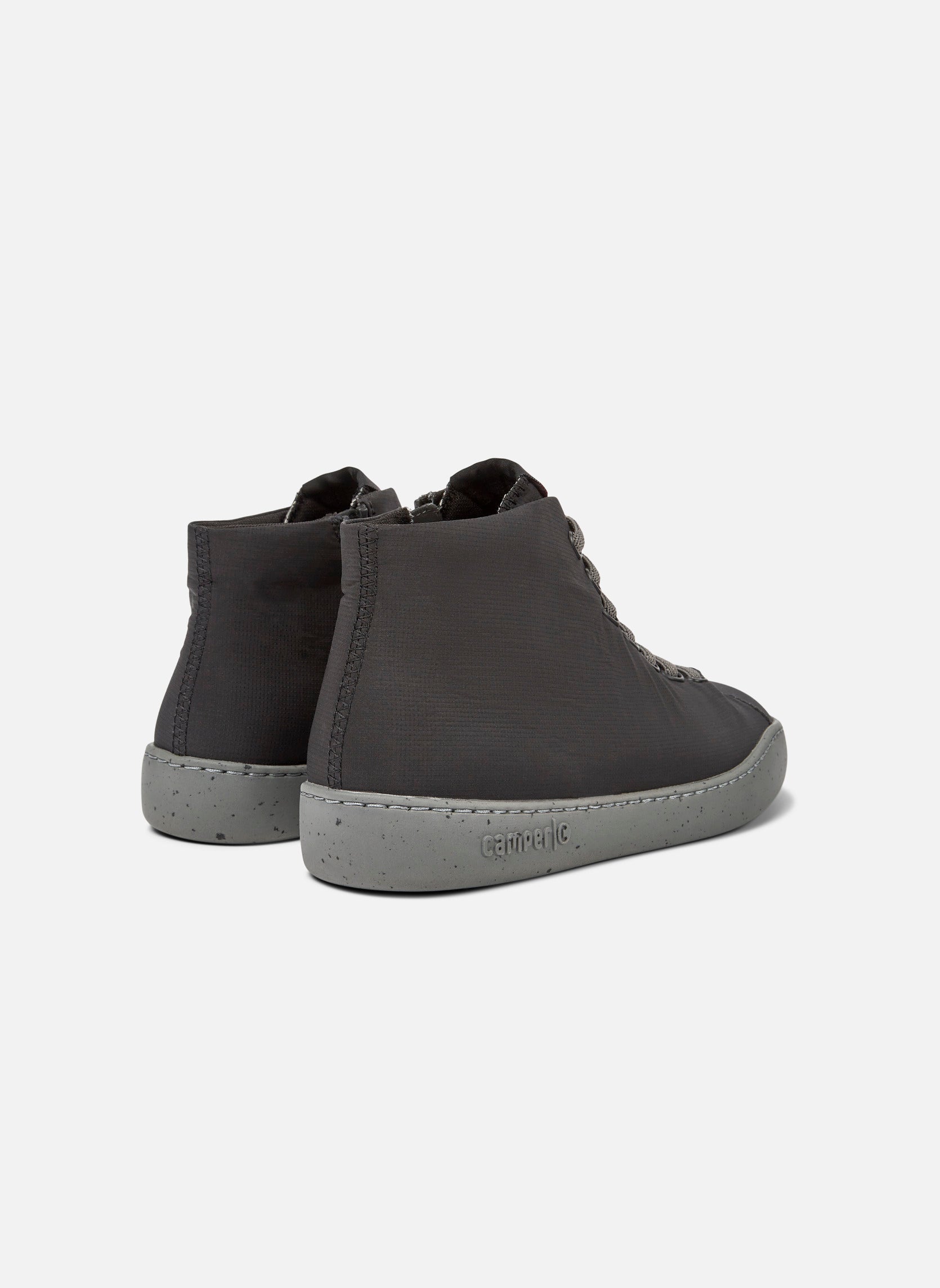 Tenis de hombre