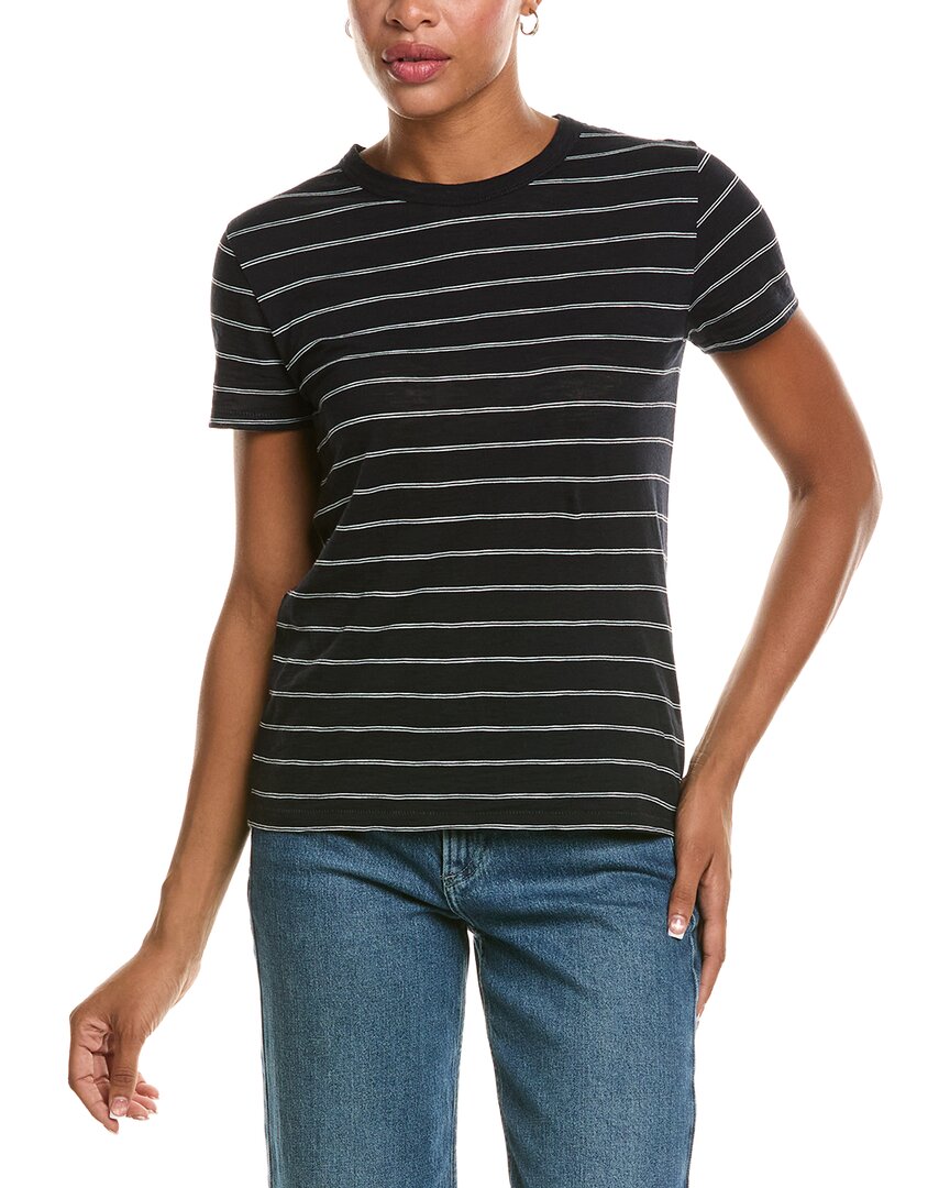 Top con cuello redondo a rayas