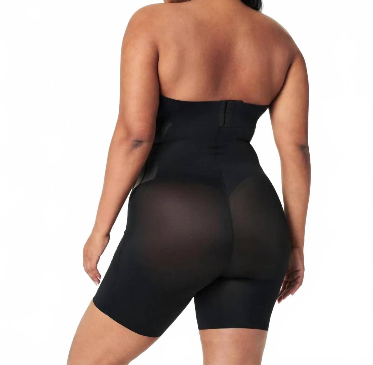 Short de mujer color negro