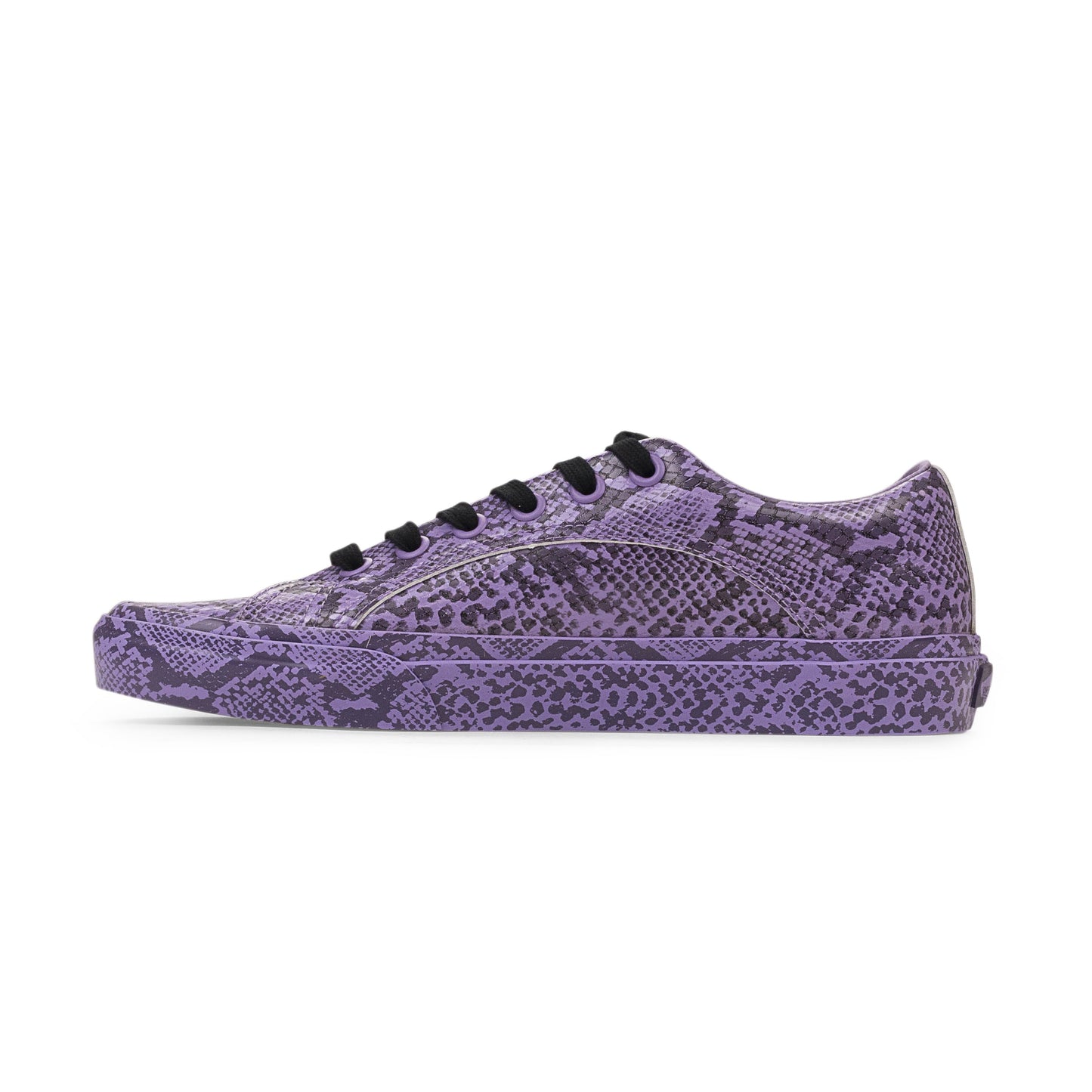 Tenis color violeta